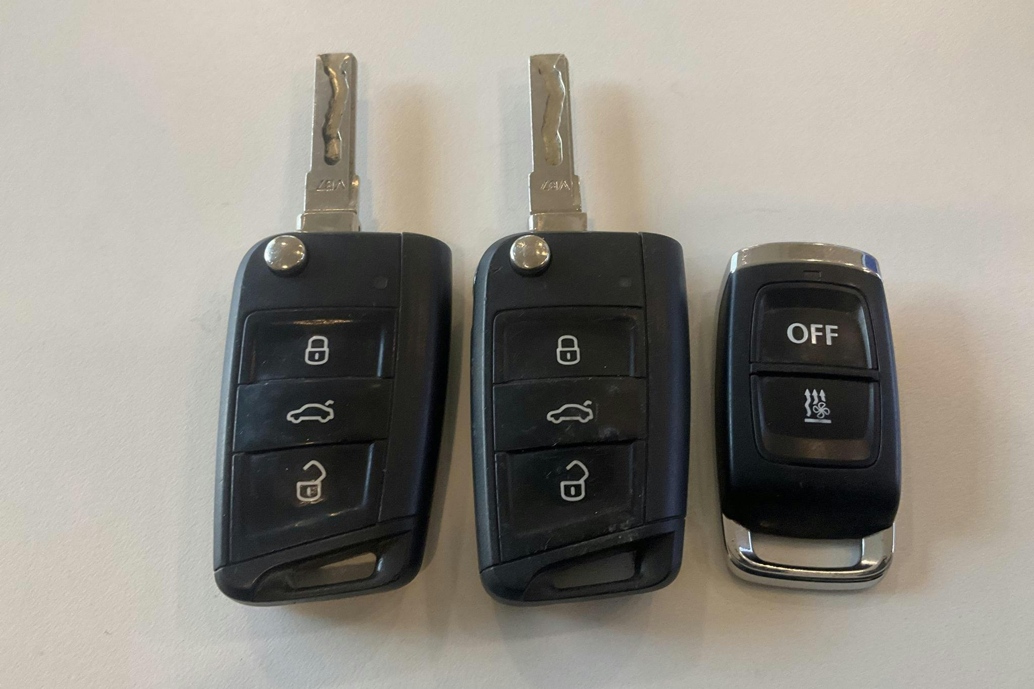 Skoda Octavia III 1.6 TDI Combi (115hk) - 17 032 mil - Automat - vit - 2018