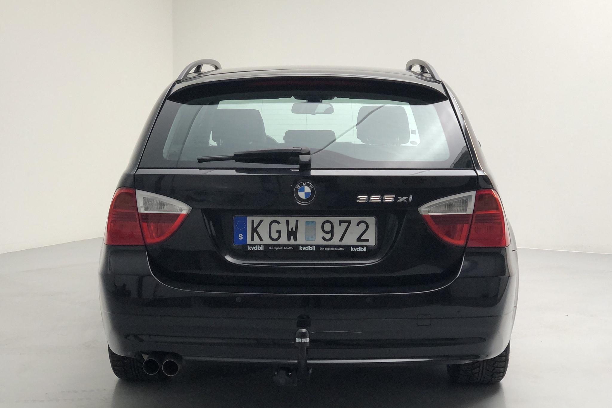 BMW 325xi Touring, E91 (218hk) - 125 730 km - Manual - black - 2007