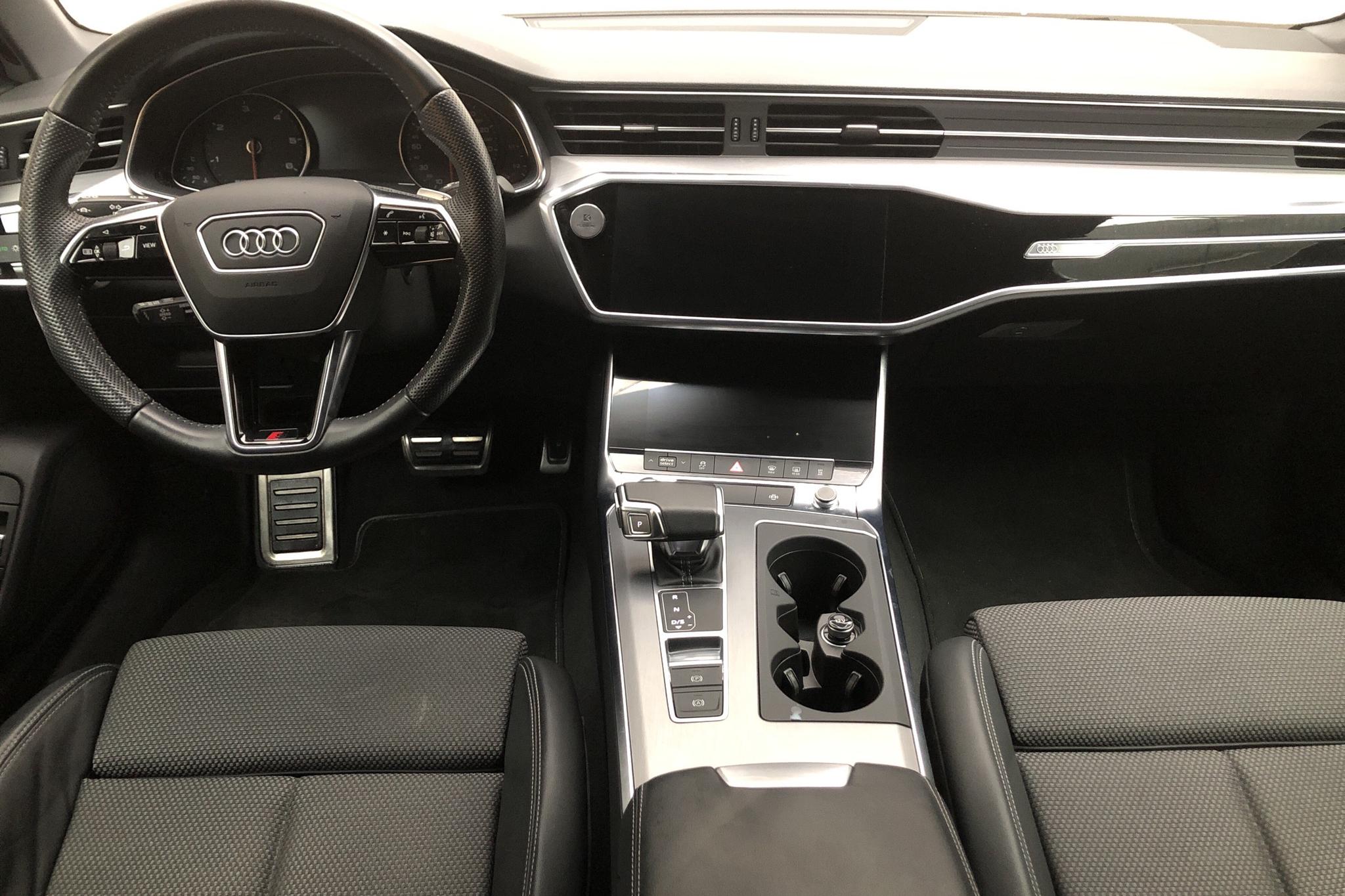Audi A6 Sedan 40 TDI (204hk) - 9 916 mil - Automat - silver - 2019