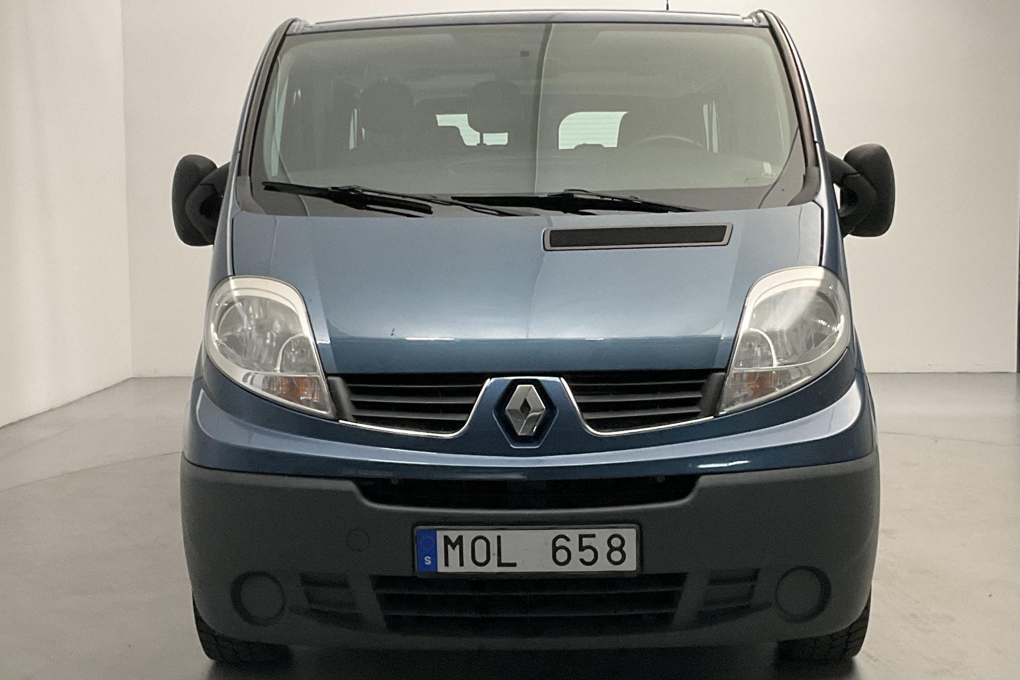 Renault Trafic 2.5 dCi FAP Skåp/Buss (146hk) - 110 300 km - Manual - blue - 2009