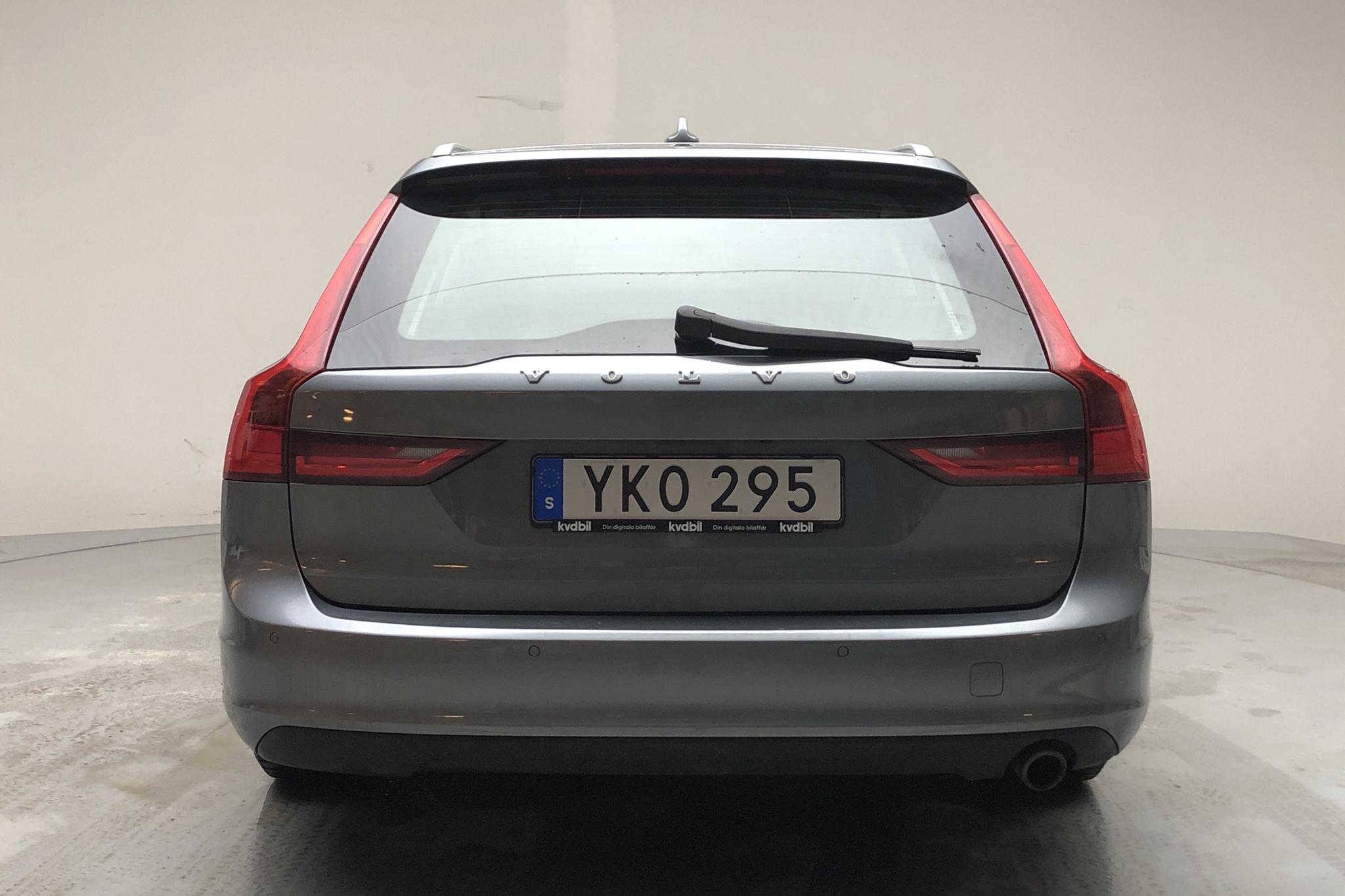 Volvo V90 D3 (150hk) - 143 950 km - Automatic - gray - 2017