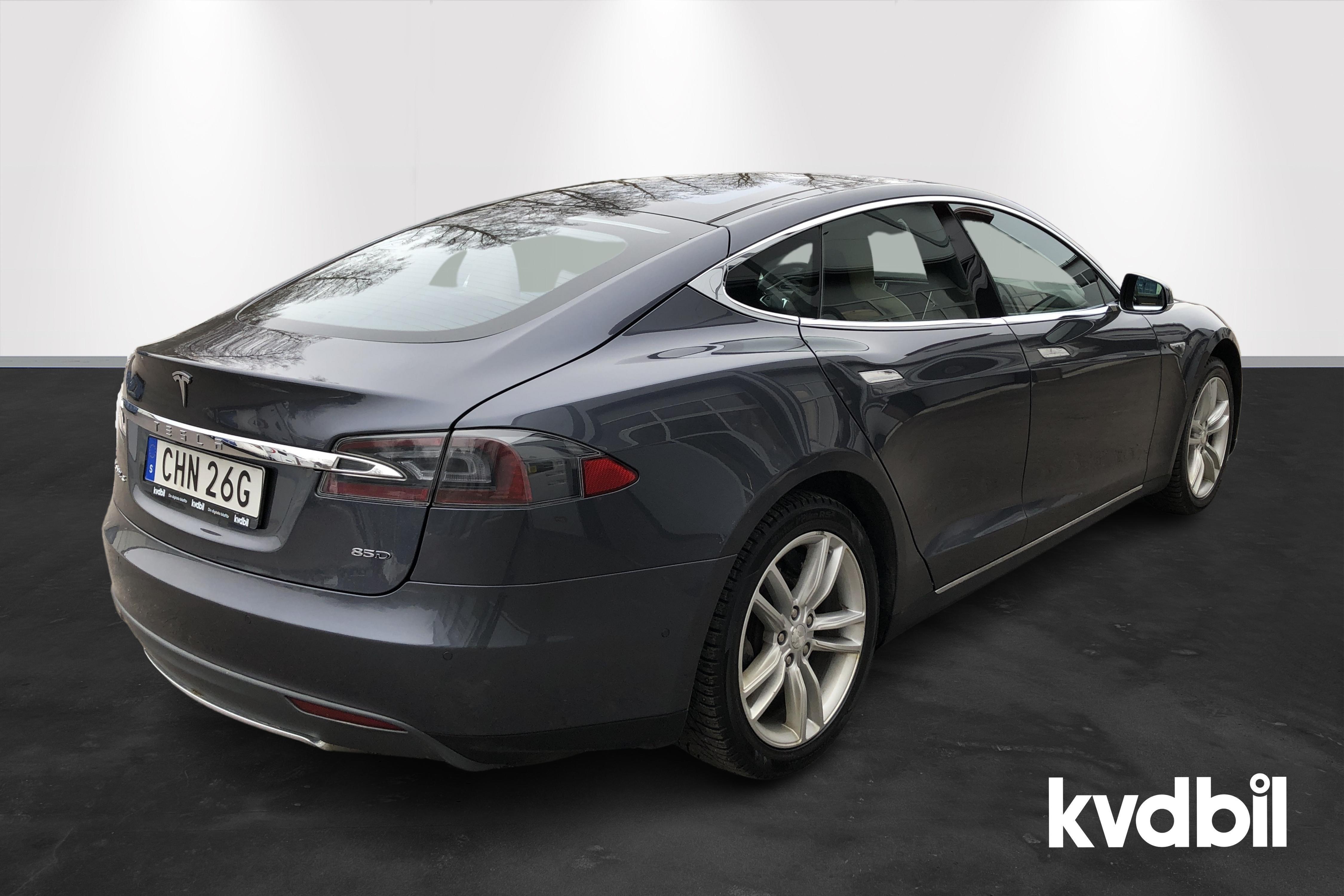 Tesla Model S 85D - 267 780 km - Automatic - gray - 2015