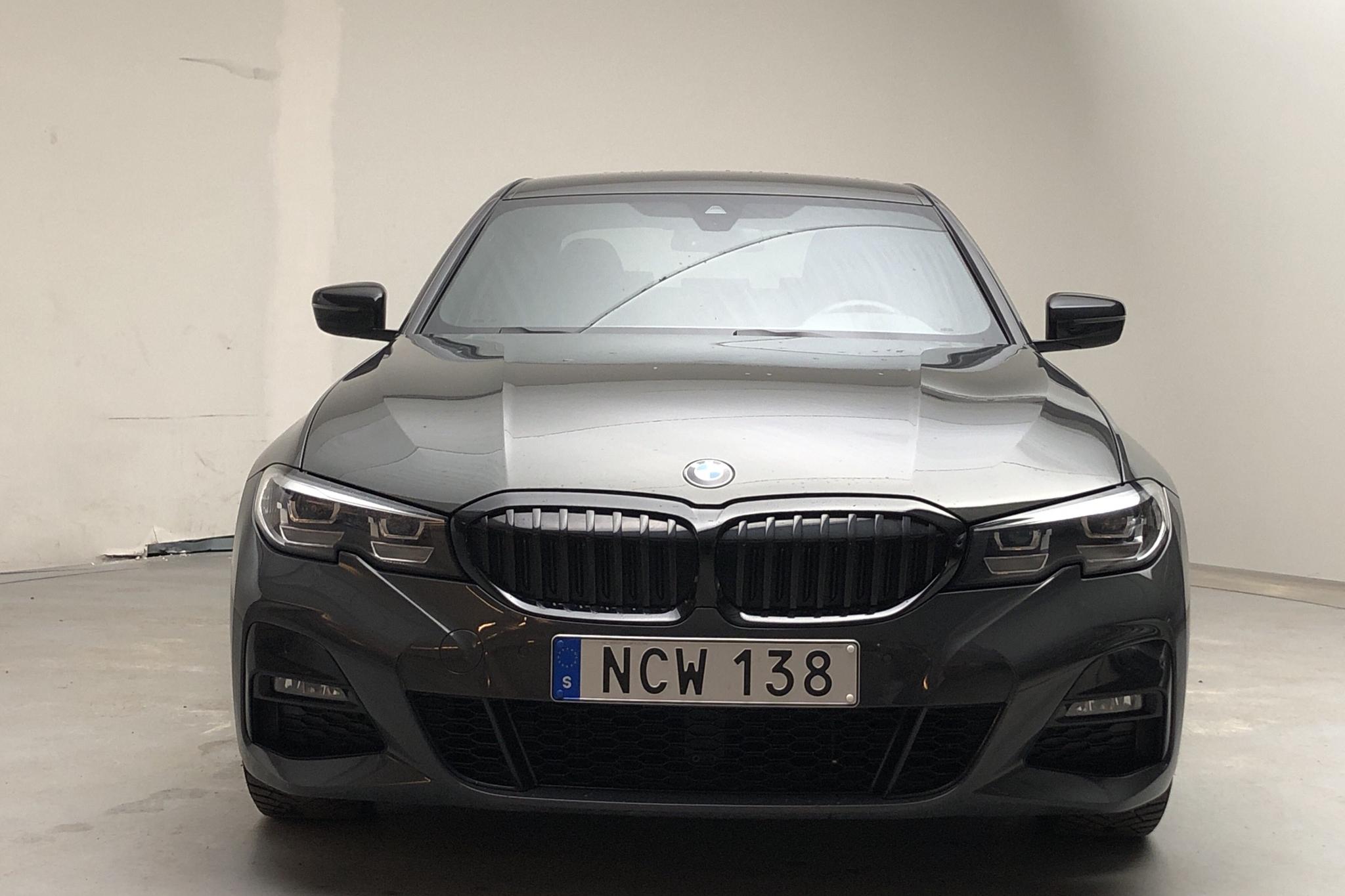BMW 330i xDrive Sedan, G20 (258hk) - 47 730 km - Automatic - gray - 2021