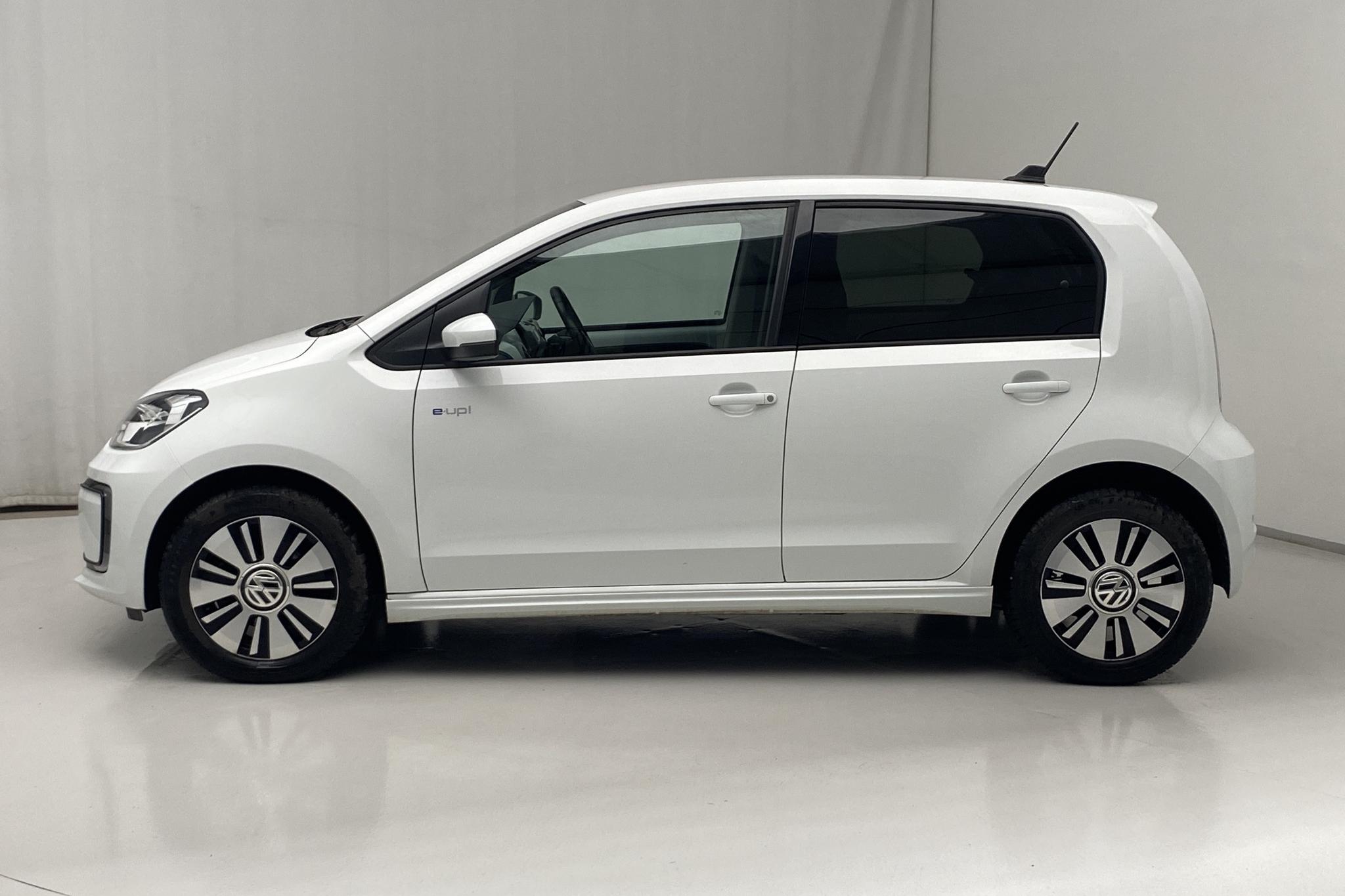 VW e-up! (83hk) - 23 520 km - Automatic - white - 2018