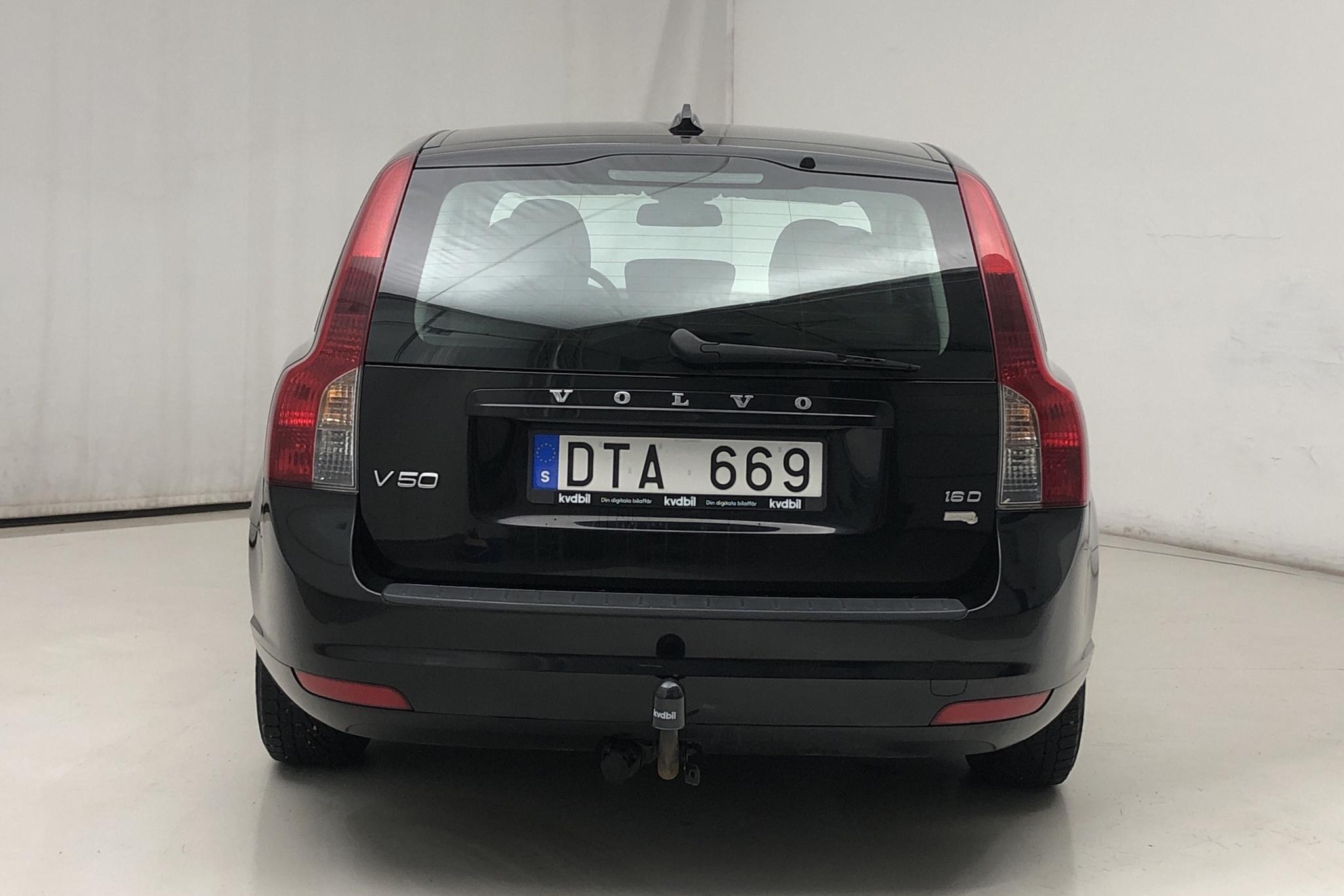 Volvo V50 1.6D DRIVe (109hk) - 177 110 km - Manual - black - 2010