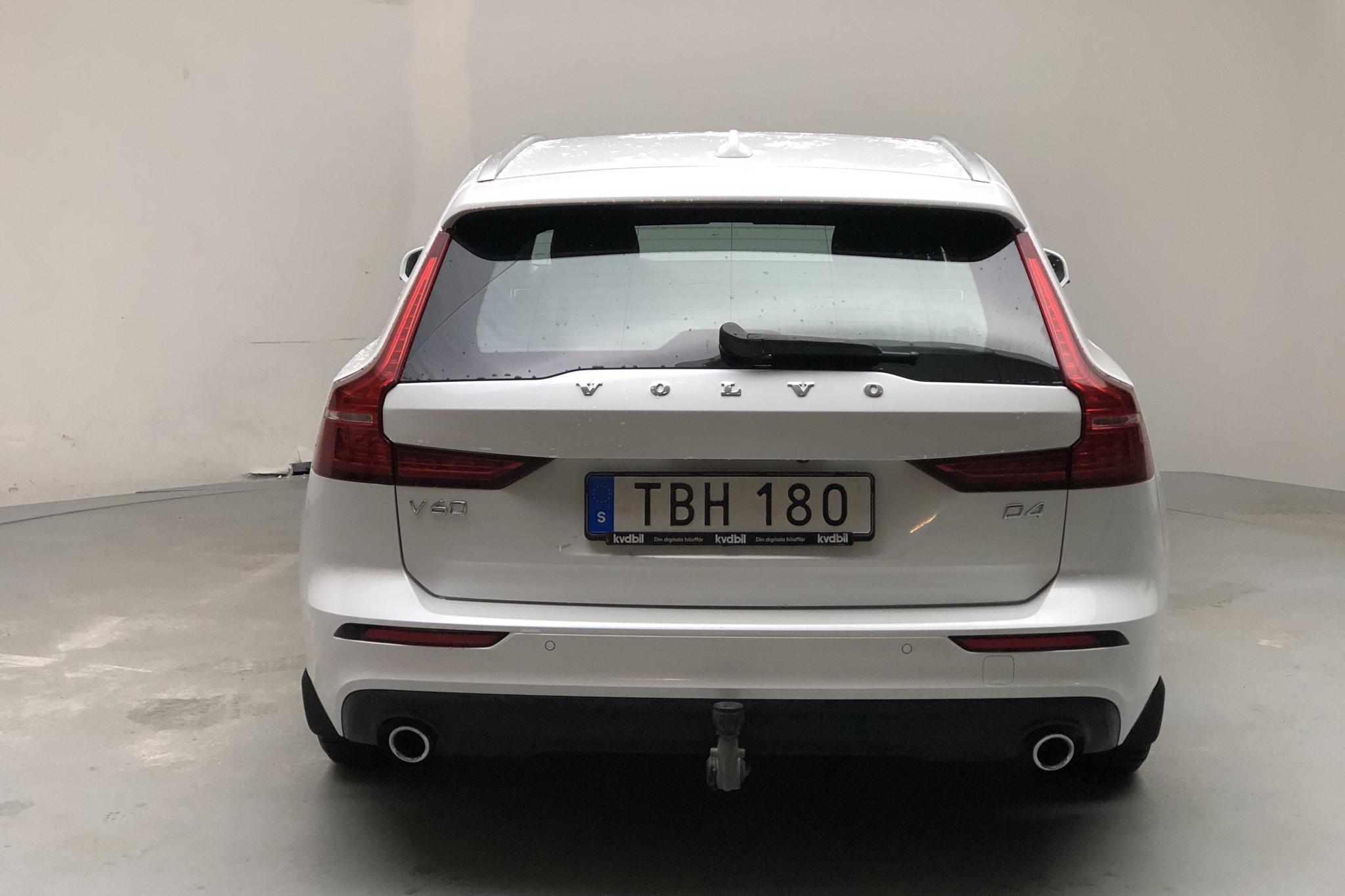 Volvo V60 D4 (190hk) - 56 900 km - Manual - white - 2019