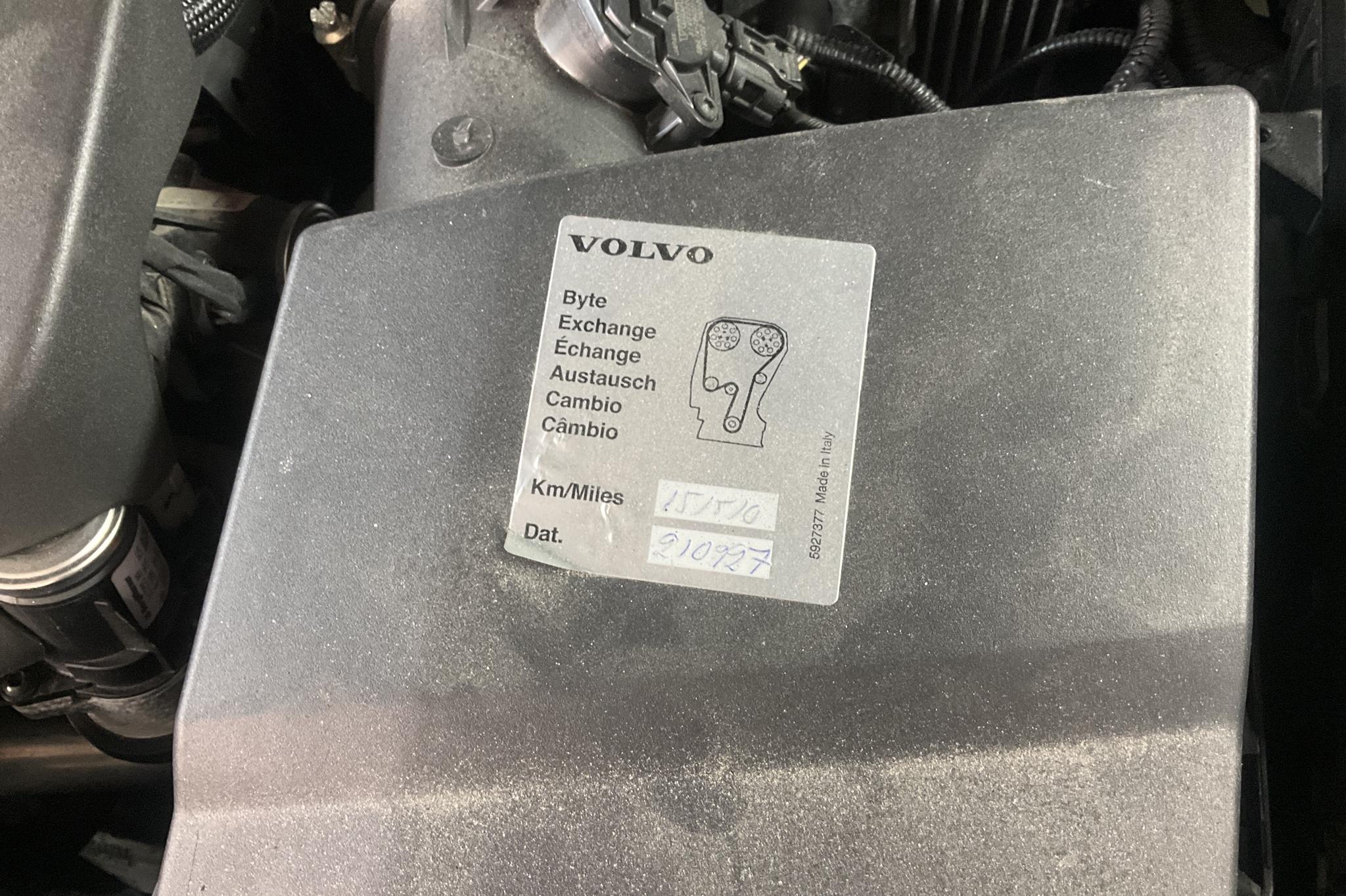 Volvo V60 D4 (190hk) - 18 616 mil - Automat - svart - 2019