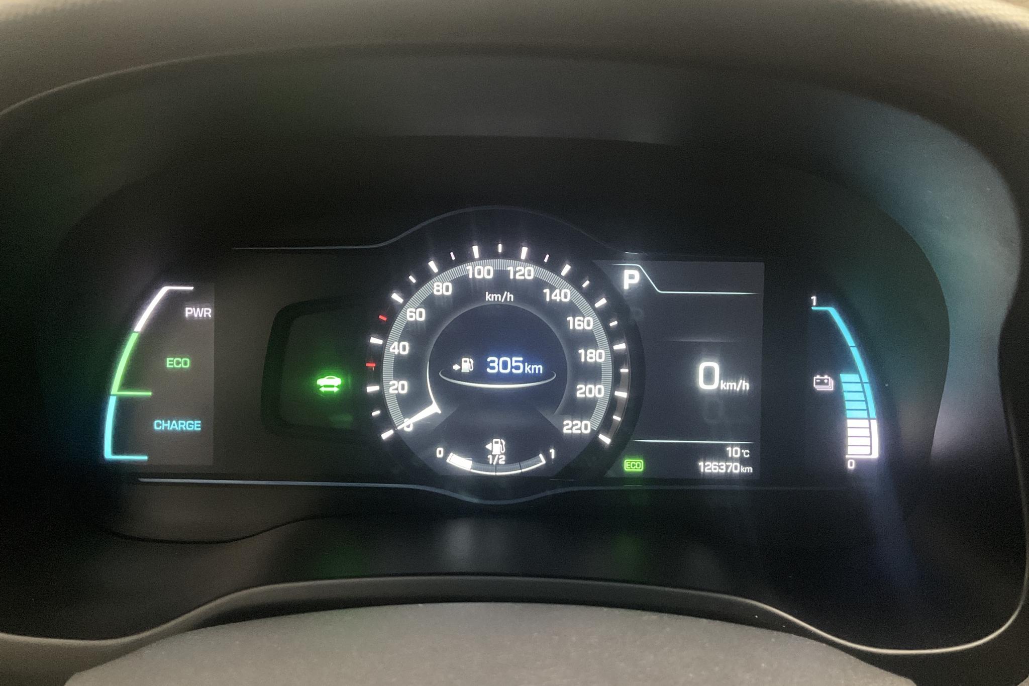 Hyundai IONIQ Plug-in (141hk) - 12 637 mil - Automat - vit - 2017