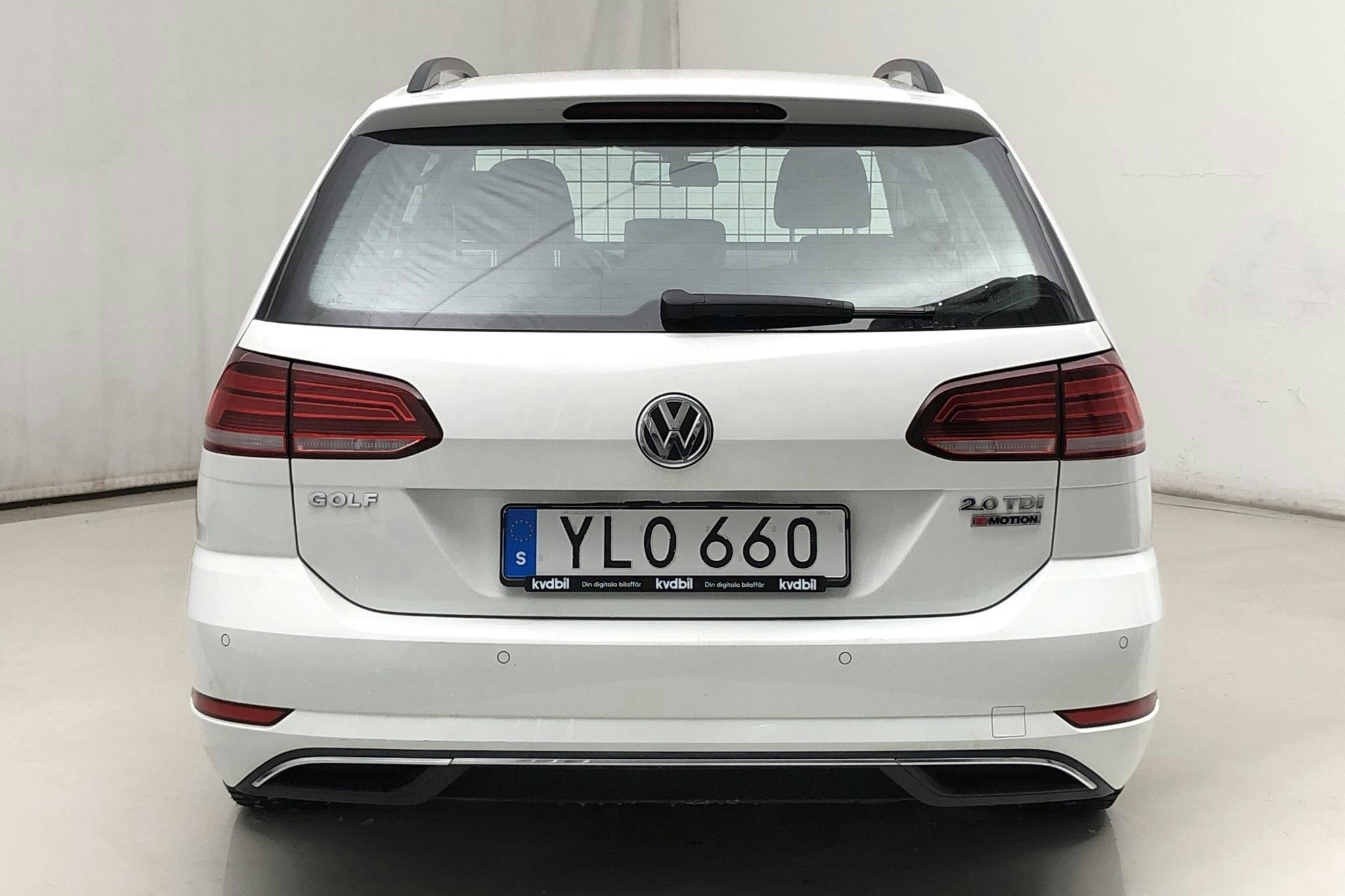 VW Golf VII 2.0 TDI Sportscombi 4MOTION (150hk) - 88 460 km - Manual - white - 2018