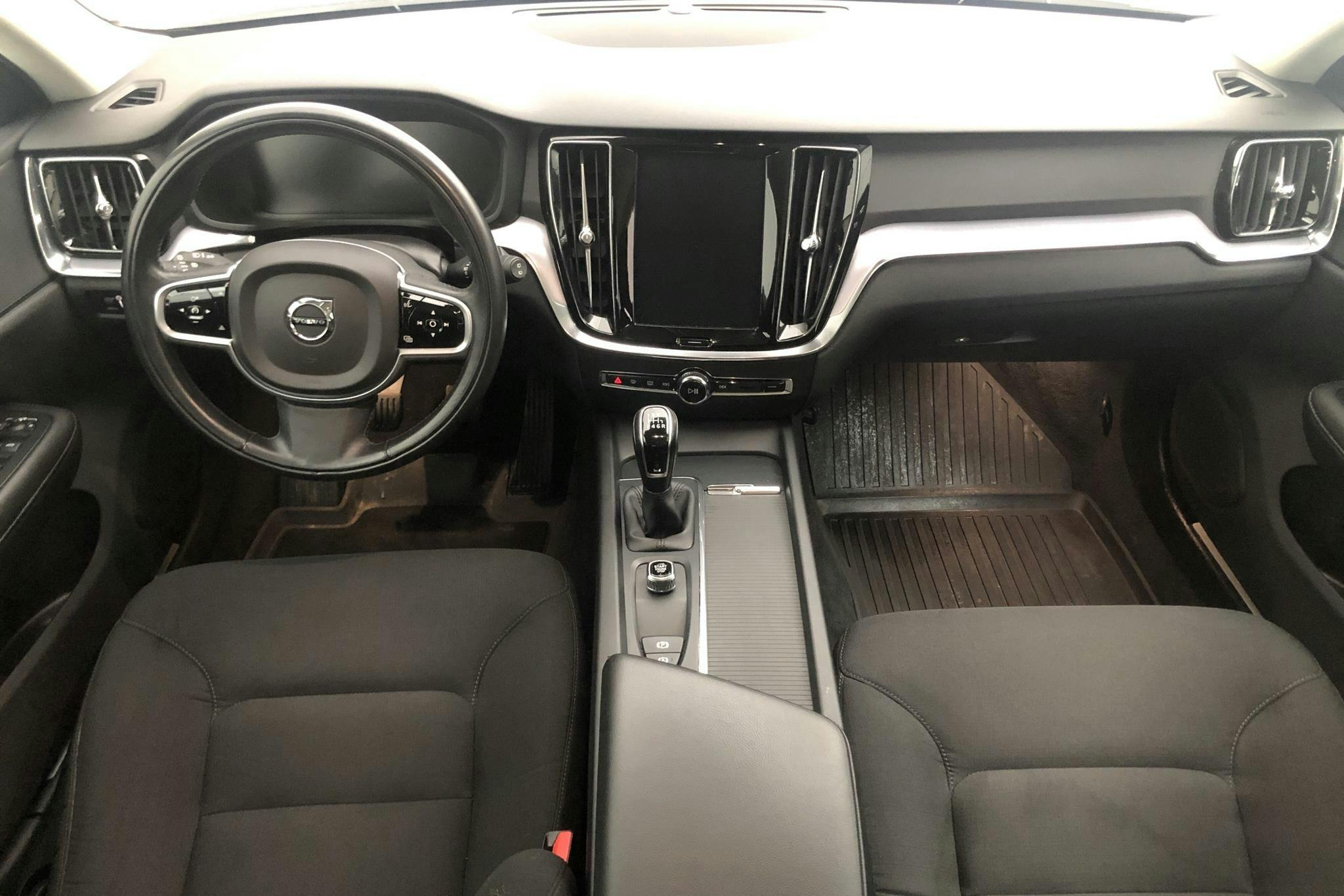 Volvo V60 D3 (150hk) - 58 090 km - Manual - white - 2019