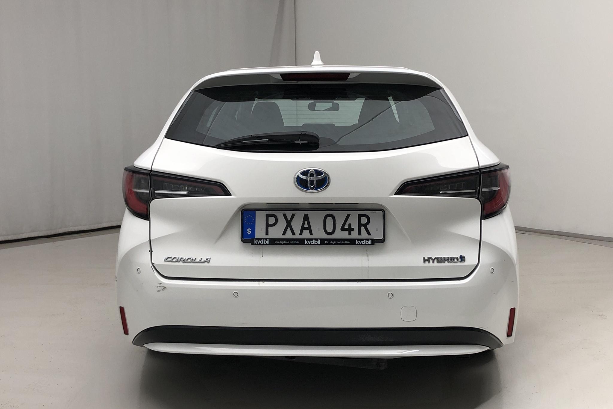Toyota Corolla 1.8 Hybrid Touring Sports (122hk) - 115 160 km - Automatic - white - 2019