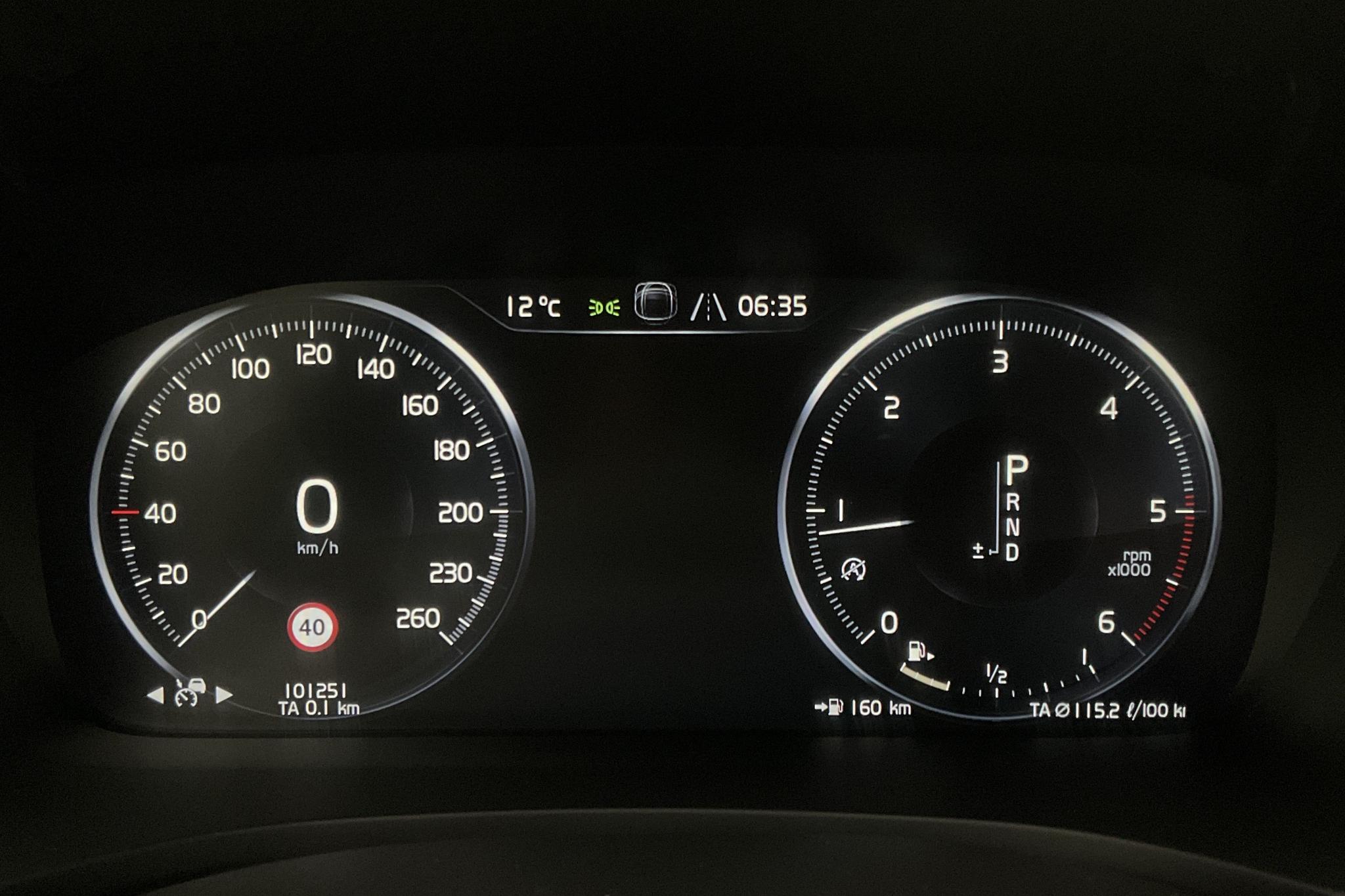 Volvo V60 D4 AWD (190hk) - 101 260 km - Automatic - black - 2019