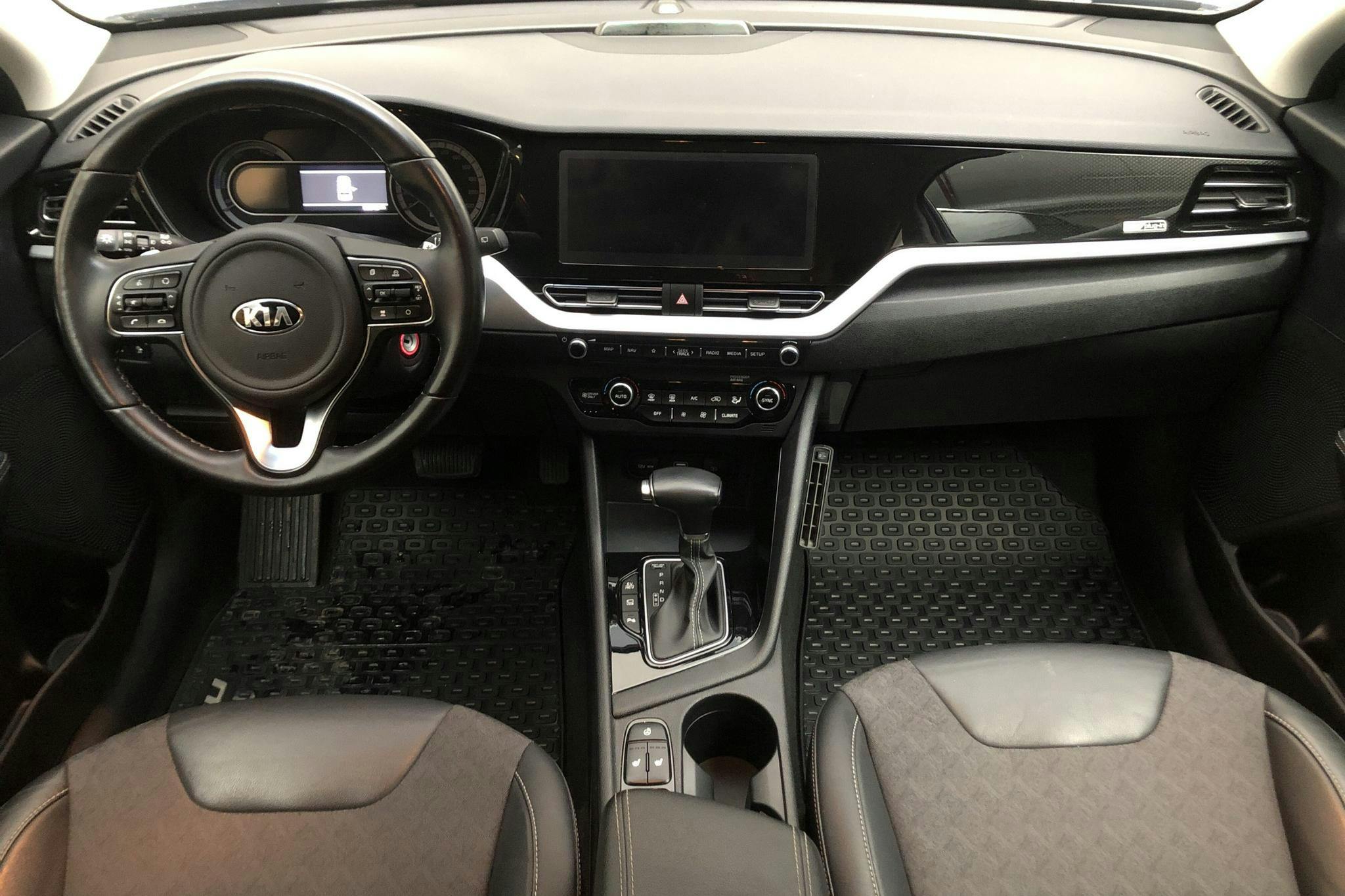KIA Niro Plug-in Hybrid 1.6 LCI (141hk) - 69 540 km - Automatic - blue - 2020