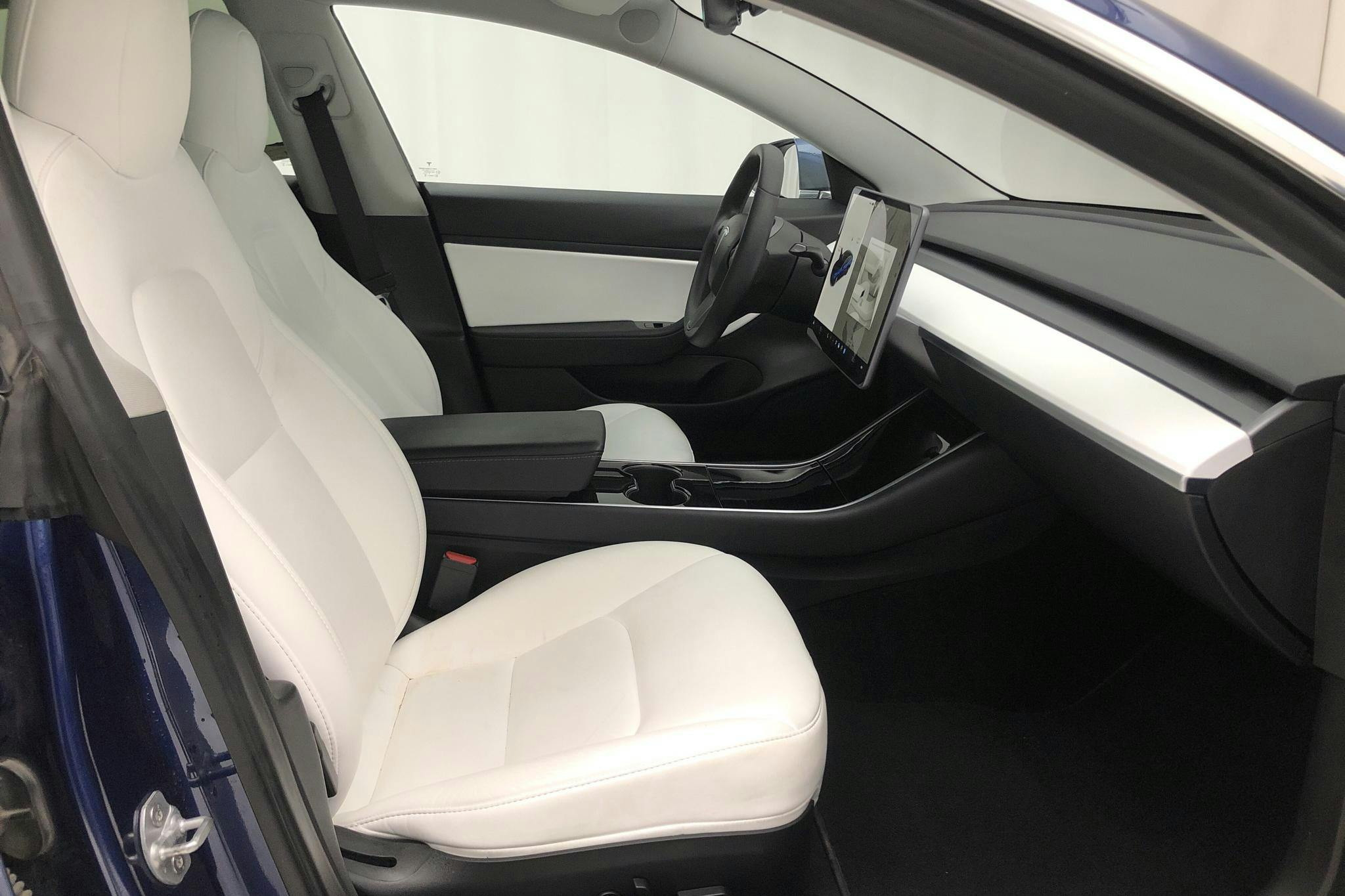 Tesla Model 3 Long Range Dual Motor AWD - 6 524 mil - Automat - blå - 2020