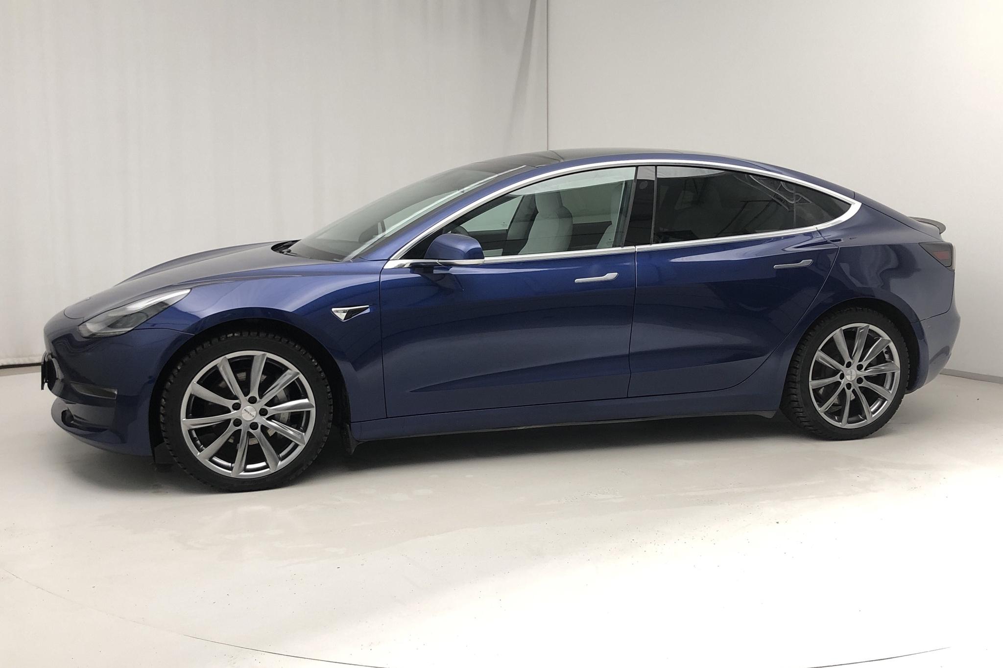 Tesla Model 3 Long Range Dual Motor AWD - 6 524 mil - Automat - blå - 2020