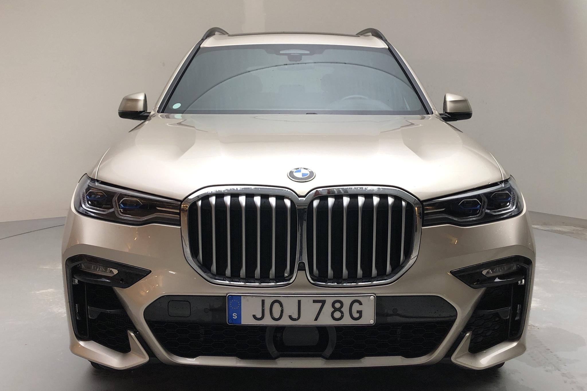 BMW X7 xDrive30d, G07 (265hk) - 11 458 mil - Automat - Light Grey - 2019