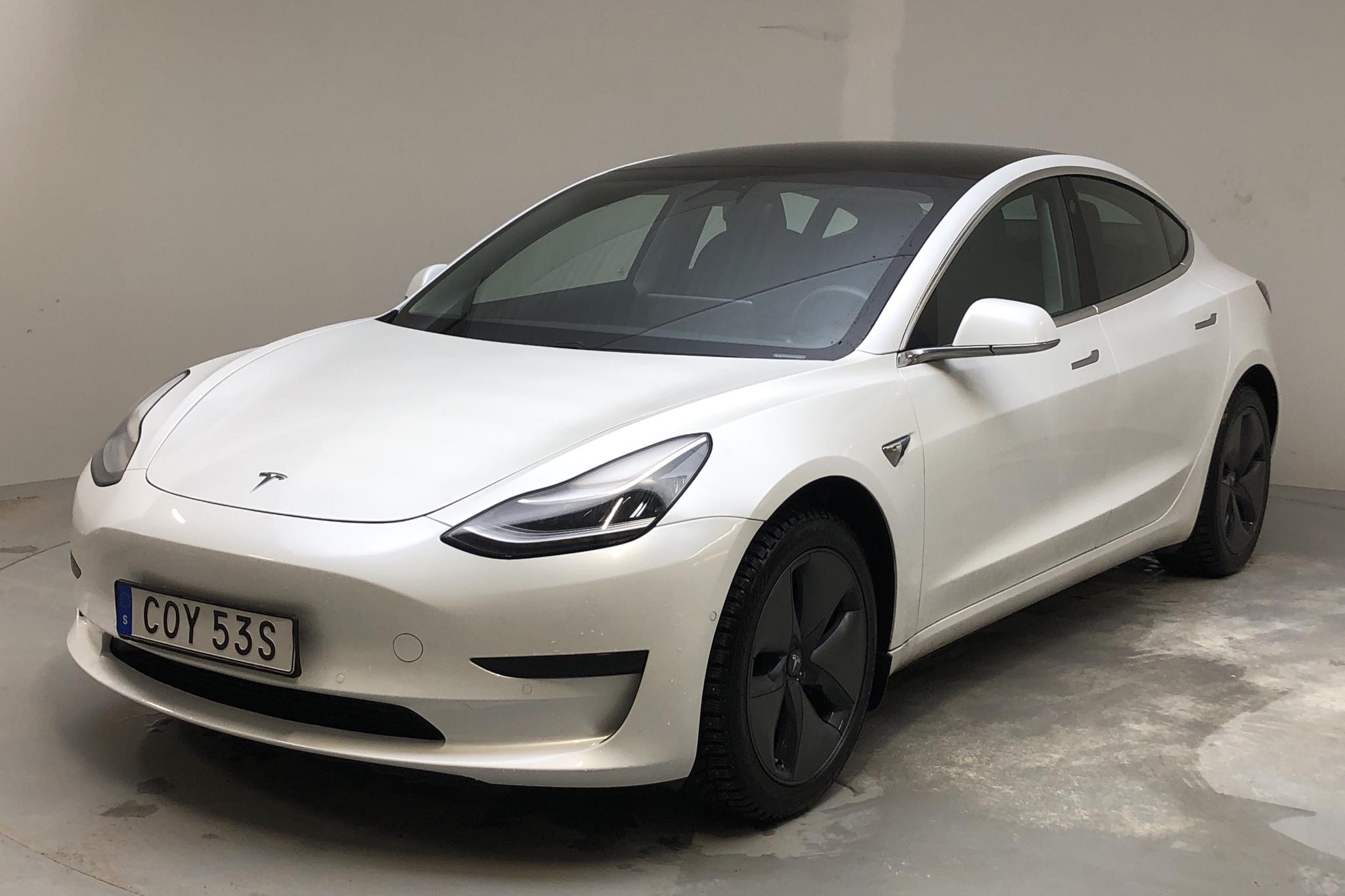 Tesla Model 3 Standard Range RWD - 68 910 km - Automatic - white - 2020