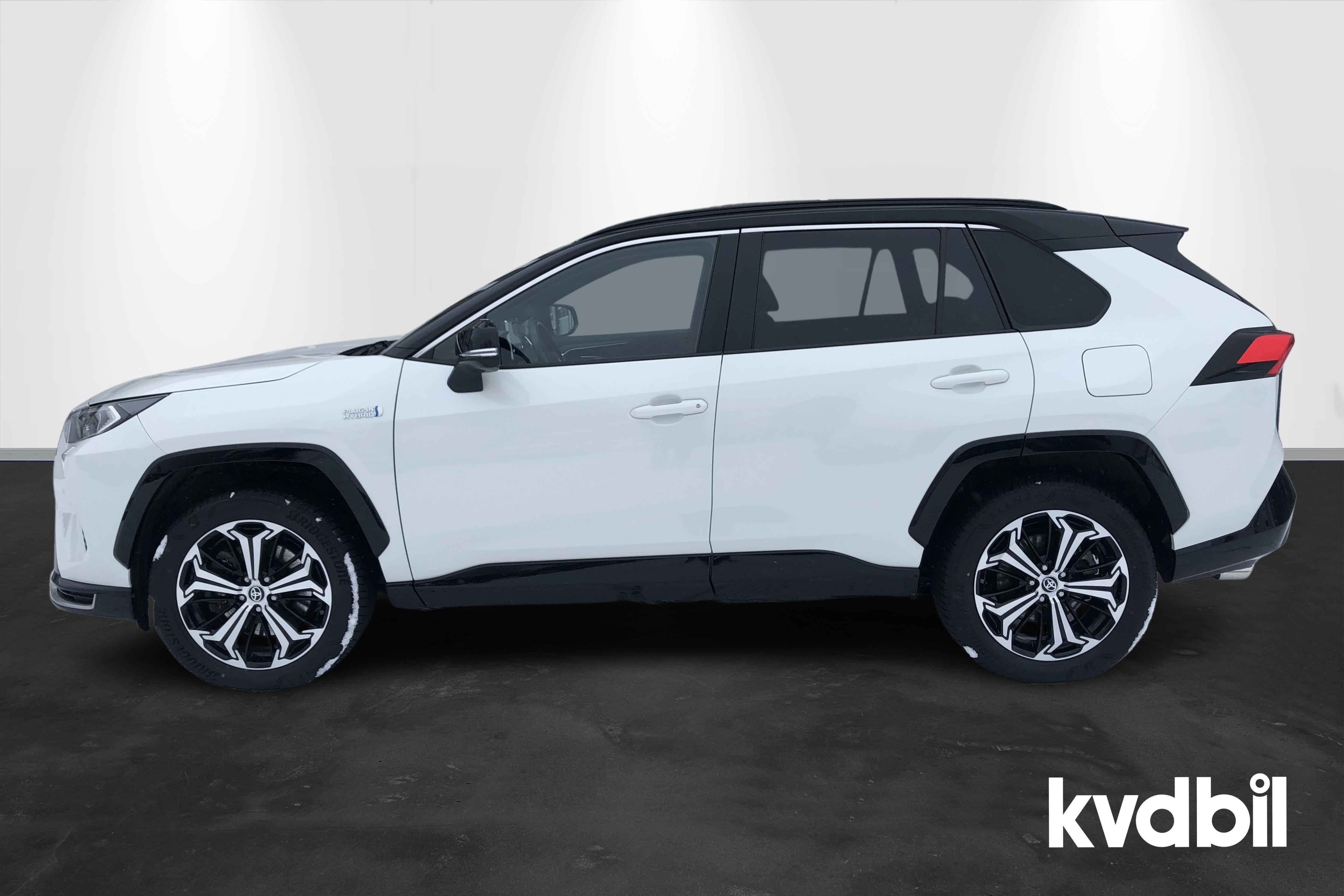Toyota RAV4 2.5 Plug-in Hybrid AWD (306hk) - 37 040 km - Automatic - white - 2021