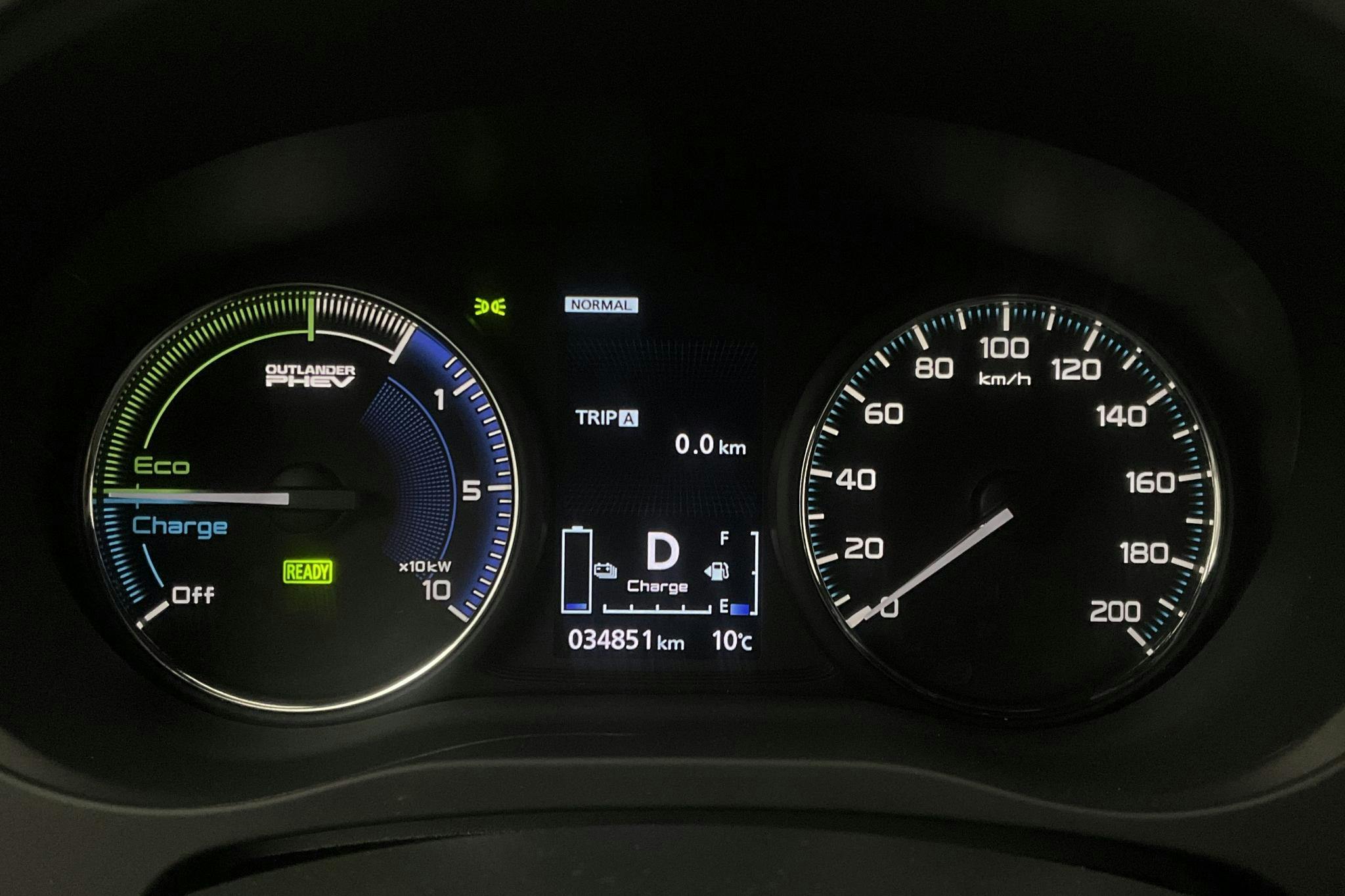 Mitsubishi Outlander 2.4 Plug-in Hybrid 4WD (136hk) - 34 860 km - Automatic - black - 2020