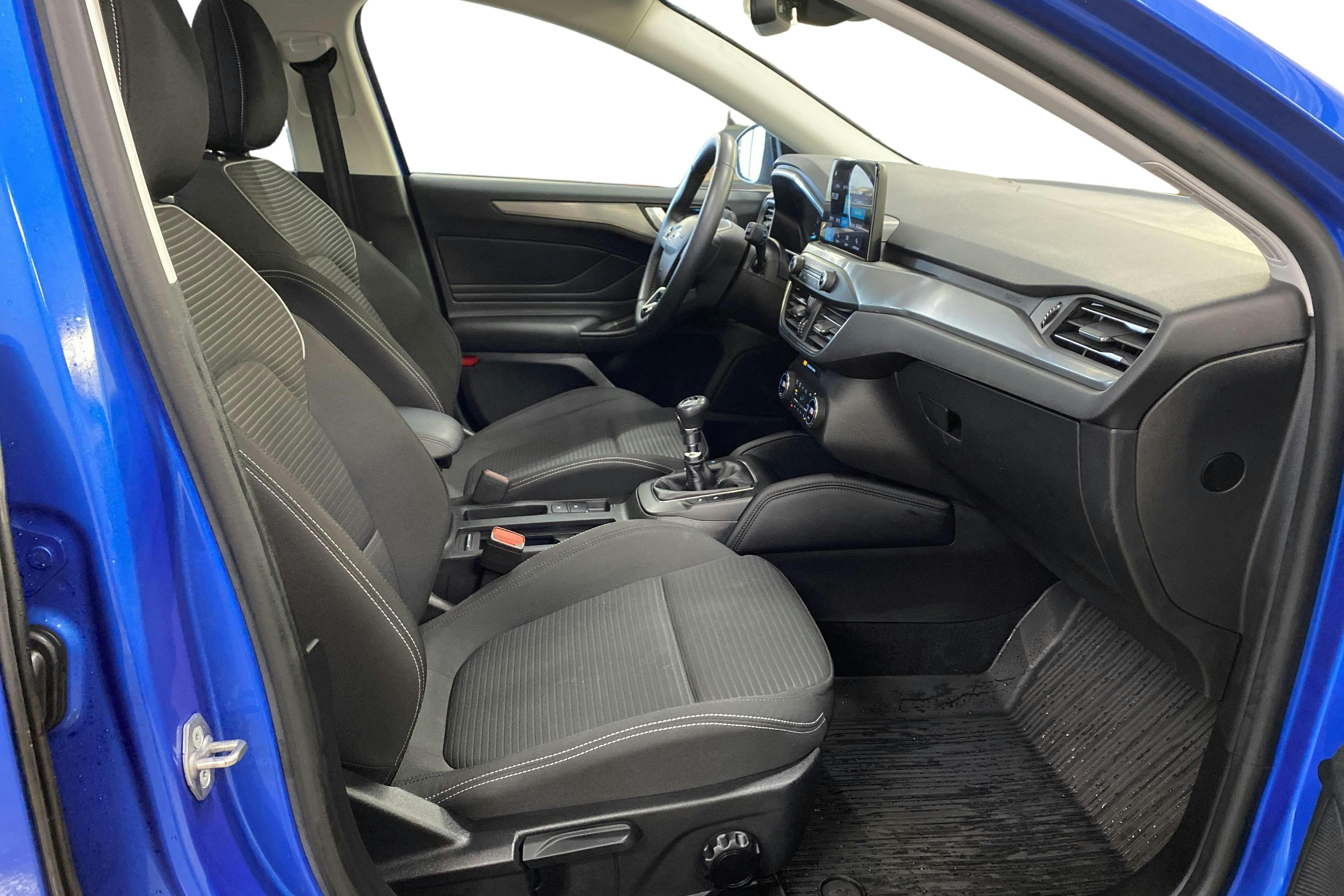 Ford Focus 1.5 TDCi Kombi (120hk) - 3 972 mil - Manuell - blå - 2020