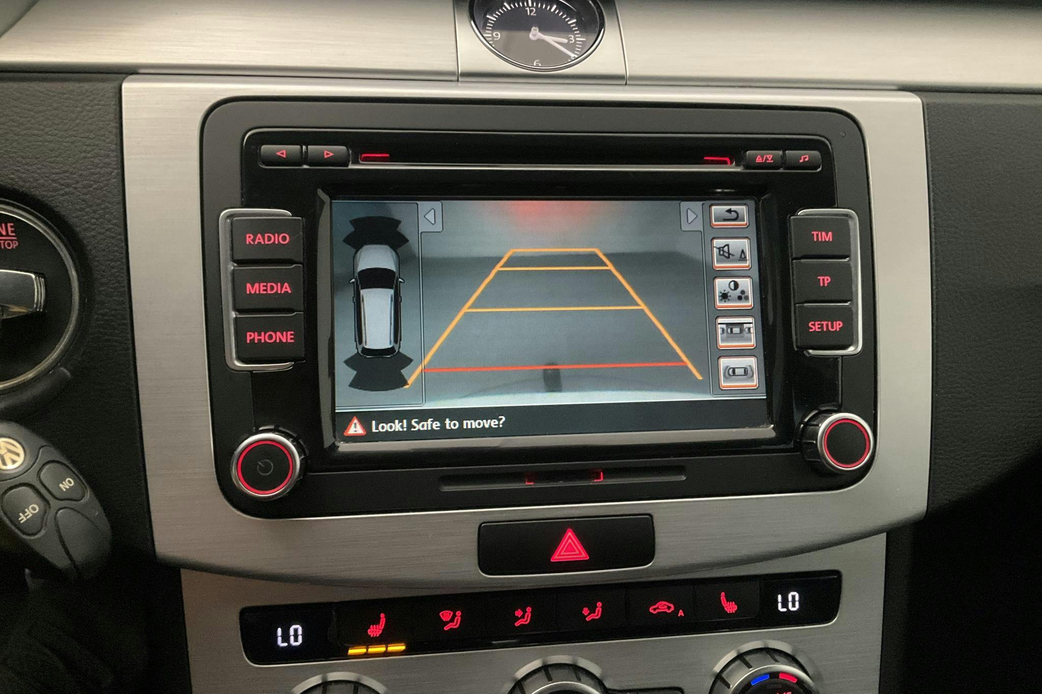 VW Passat Alltrack 2.0 TDI BlueMotion Technology 4Motion (177hk) - 173 090 km - Automatic - white - 2015