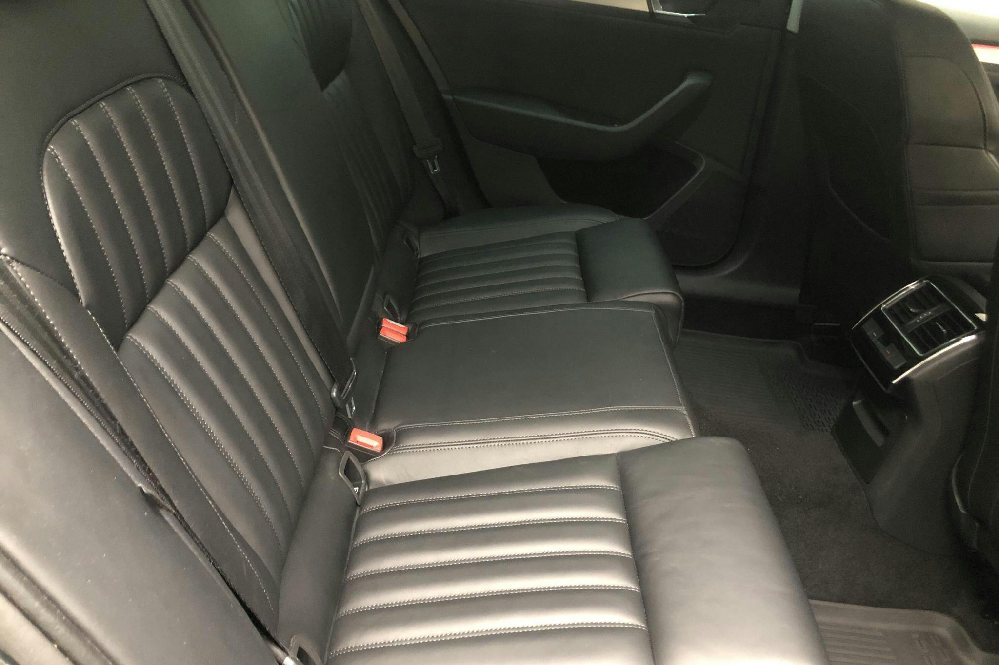 Skoda Superb 1.5 TSI Kombi (150hk) - 5 524 mil - Automat - Dark Grey - 2019