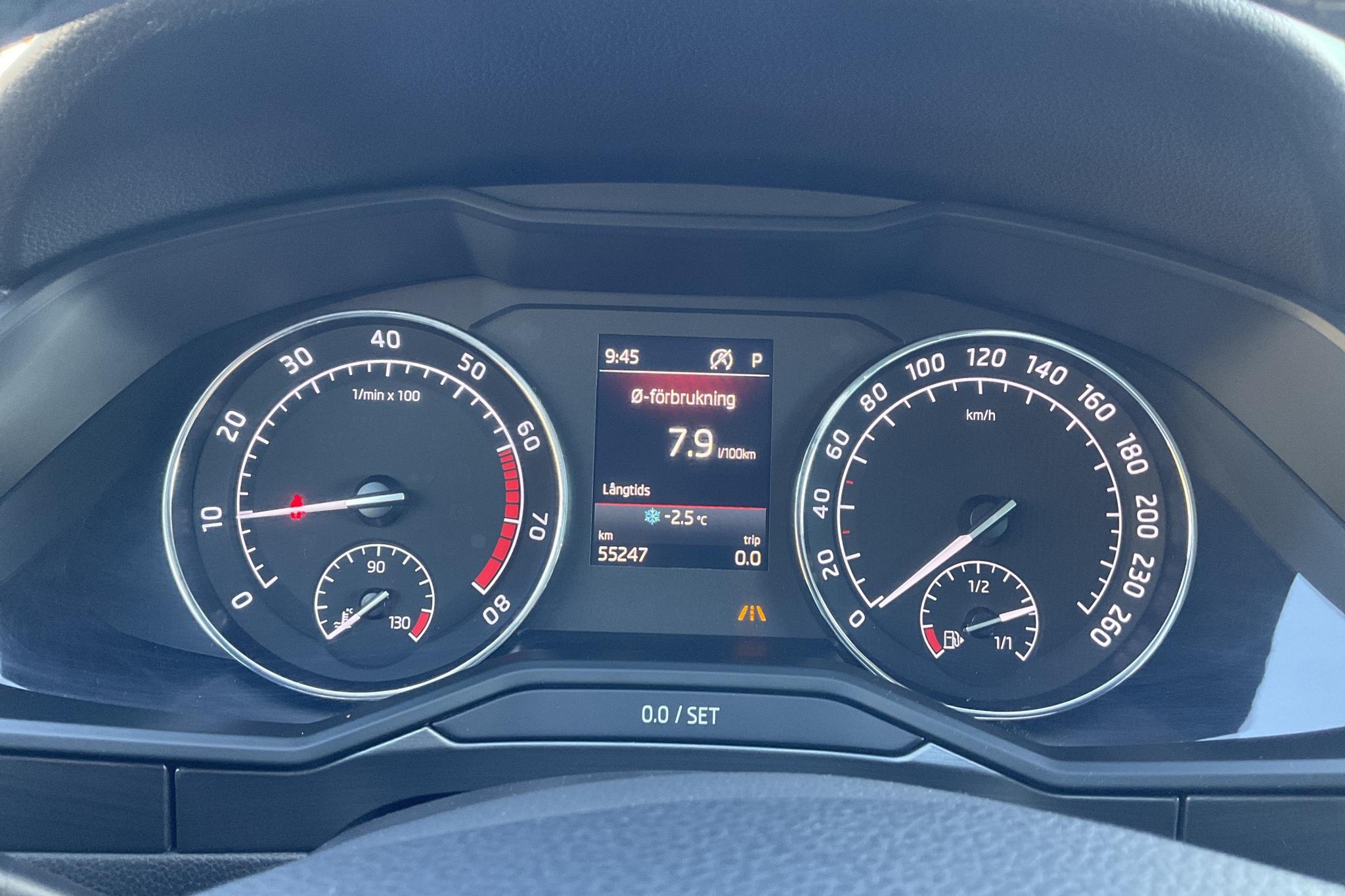 Skoda Superb 1.5 TSI Kombi (150hk) - 55 240 km - Automatic - Dark Grey - 2019
