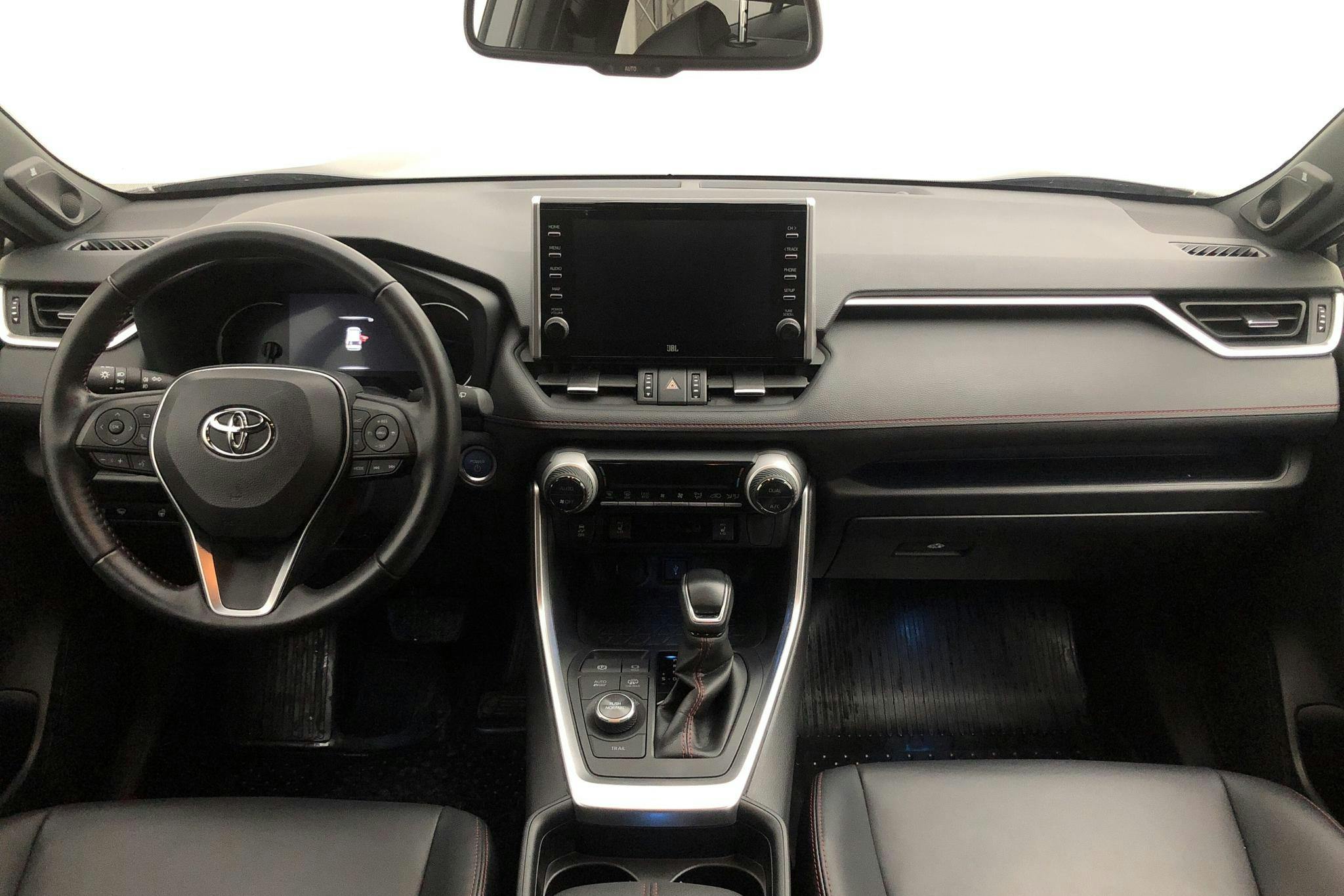 Toyota RAV4 2.5 Plug-in Hybrid AWD (306hk) - 3 165 mil - Automat - grå - 2020