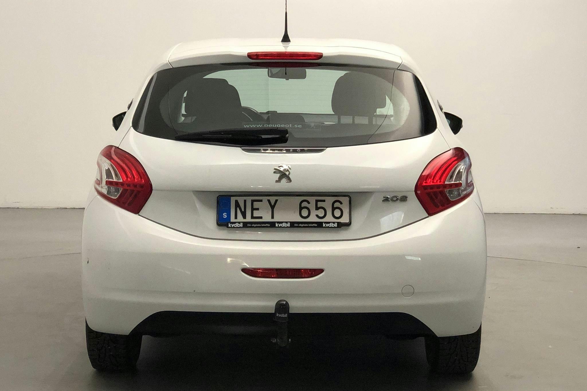 Peugeot 208 1.0 VTi 3dr (68hk) - 118 370 km - Manual - white - 2013