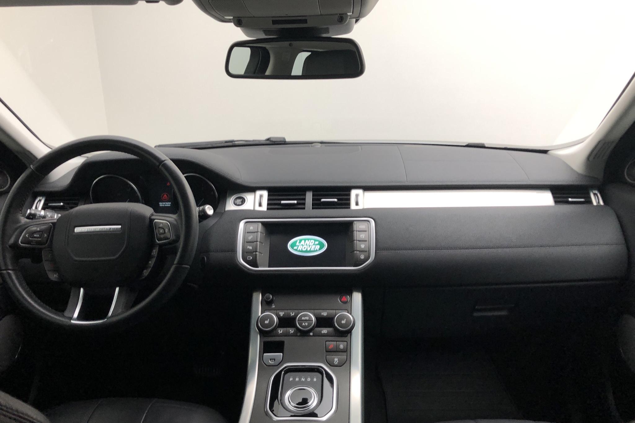 Land Rover Range Rover Evoque 2.0 TD4 AWD 5dr (150hk) - 2 584 mil - Automat - vit - 2019