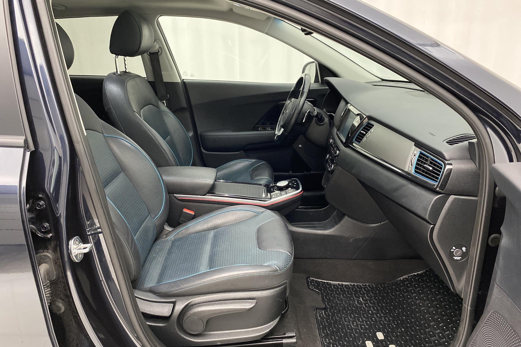 KIA Niro EV 64 kWh (204hk) - 5 618 mil - Automat - blå - 2019