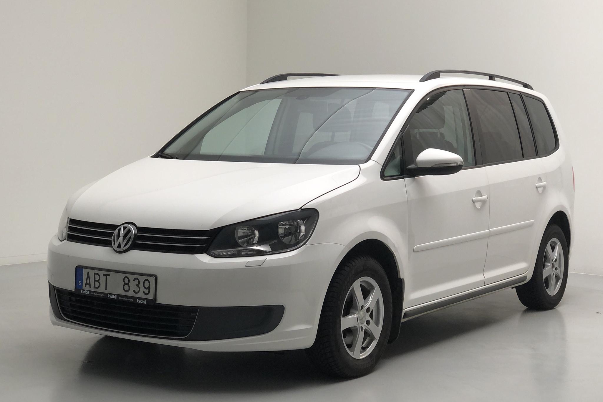 VW Touran 1.6 TDI BlueMotion Technology (105hk) - 236 660 km - Manual - white - 2013