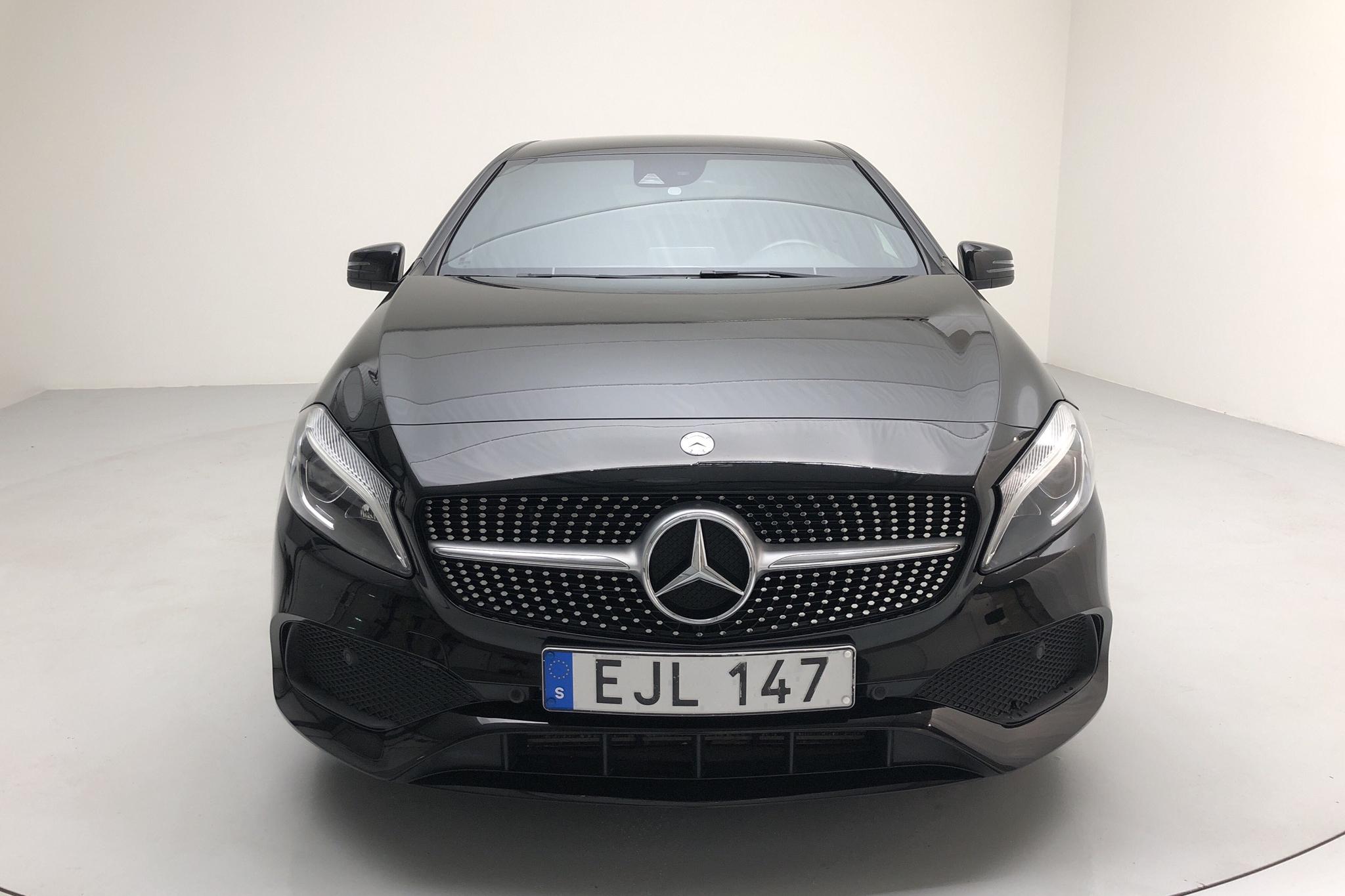 Mercedes A 200 d 4MATIC 5dr W176 (136hk) - 10 466 mil - Automat - svart - 2016