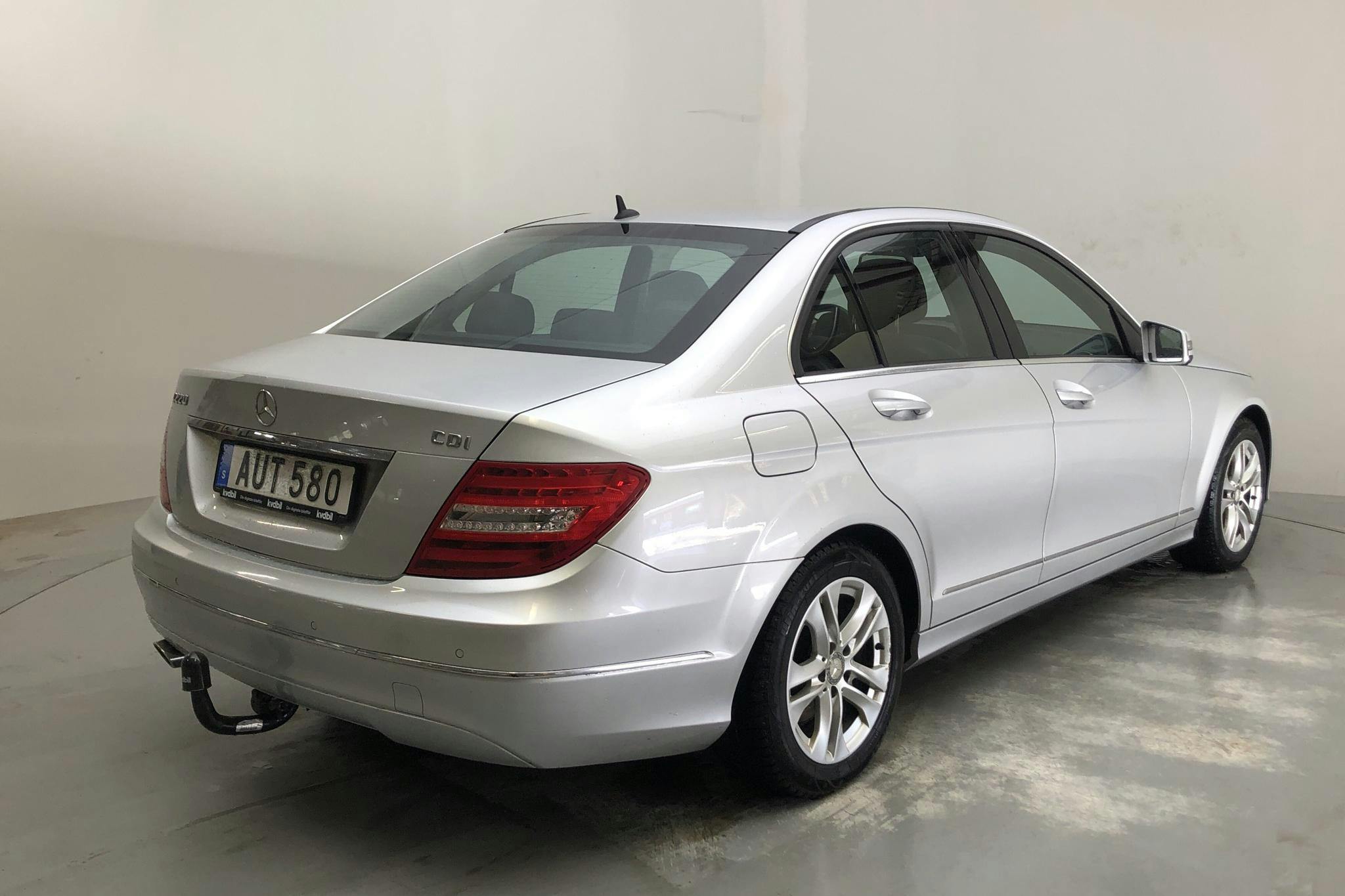 Mercedes C 220 CDI W204 (170hk) - 201 630 km - Automatic - silver - 2013