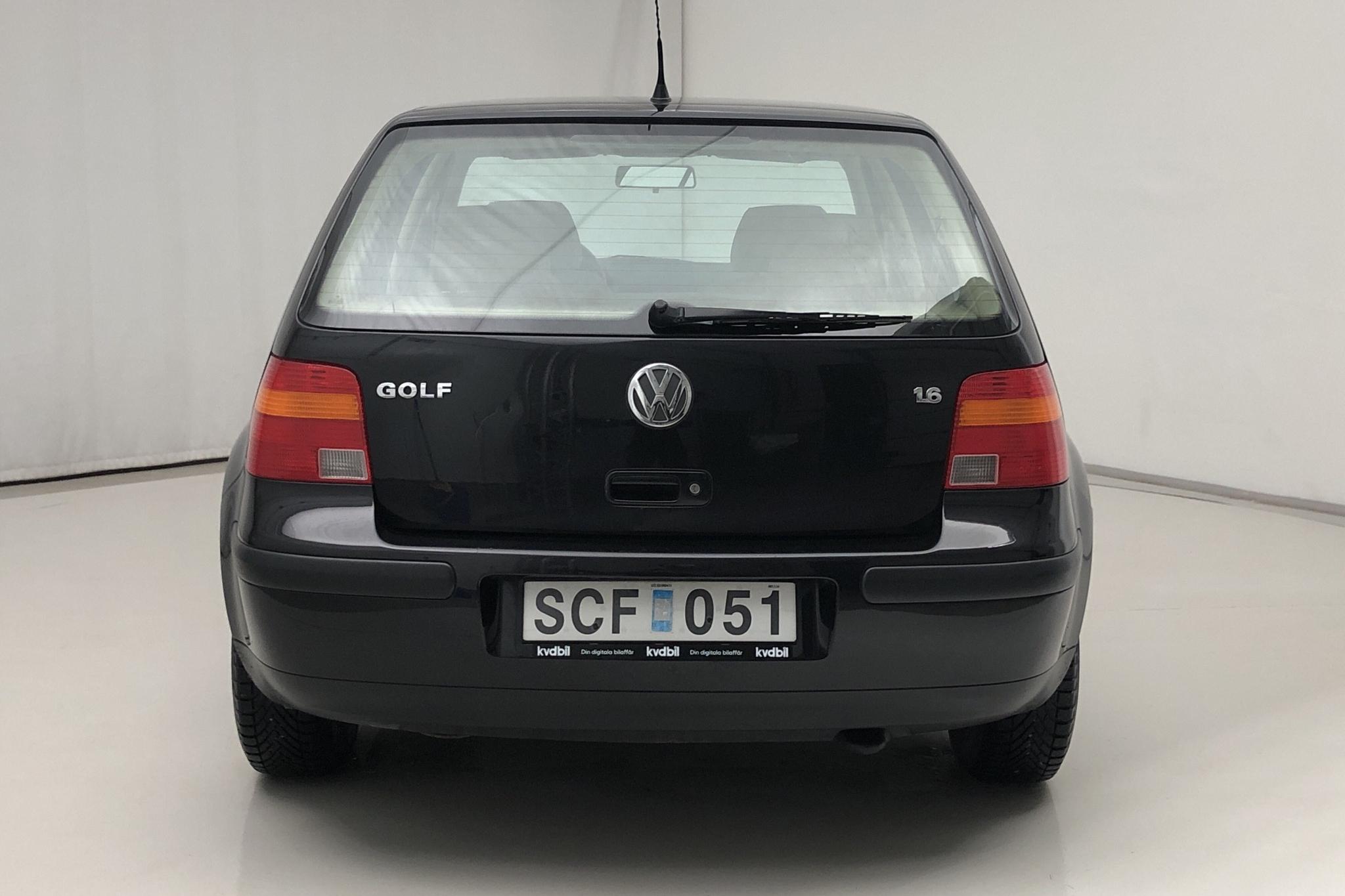VW Golf IV 1.6 5dr (105hk) - 153 170 km - Manual - black - 2001