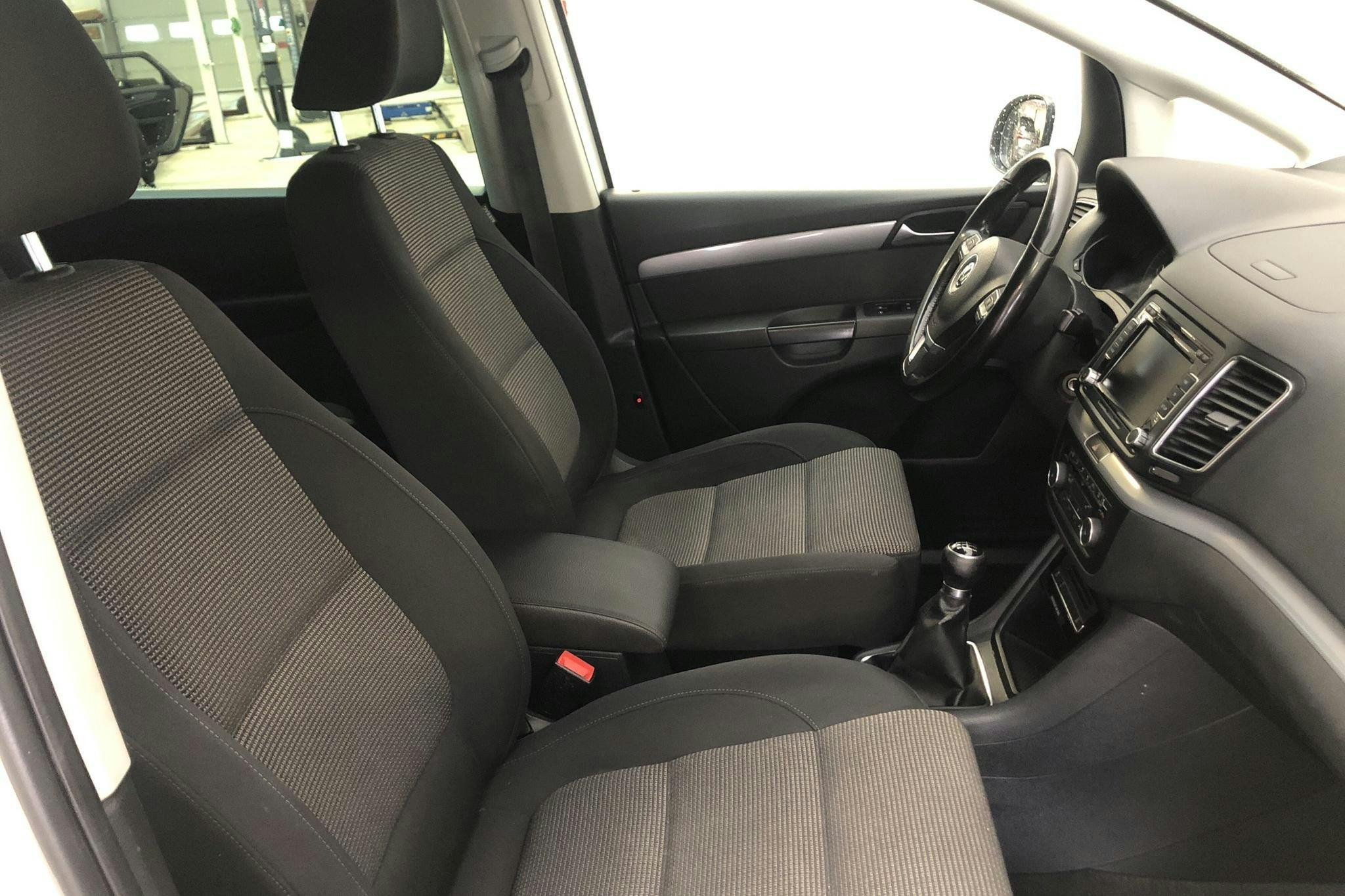 VW Sharan 1.4 TSI BlueMotion Technology (150hk) - 24 031 mil - Manuell - vit - 2012