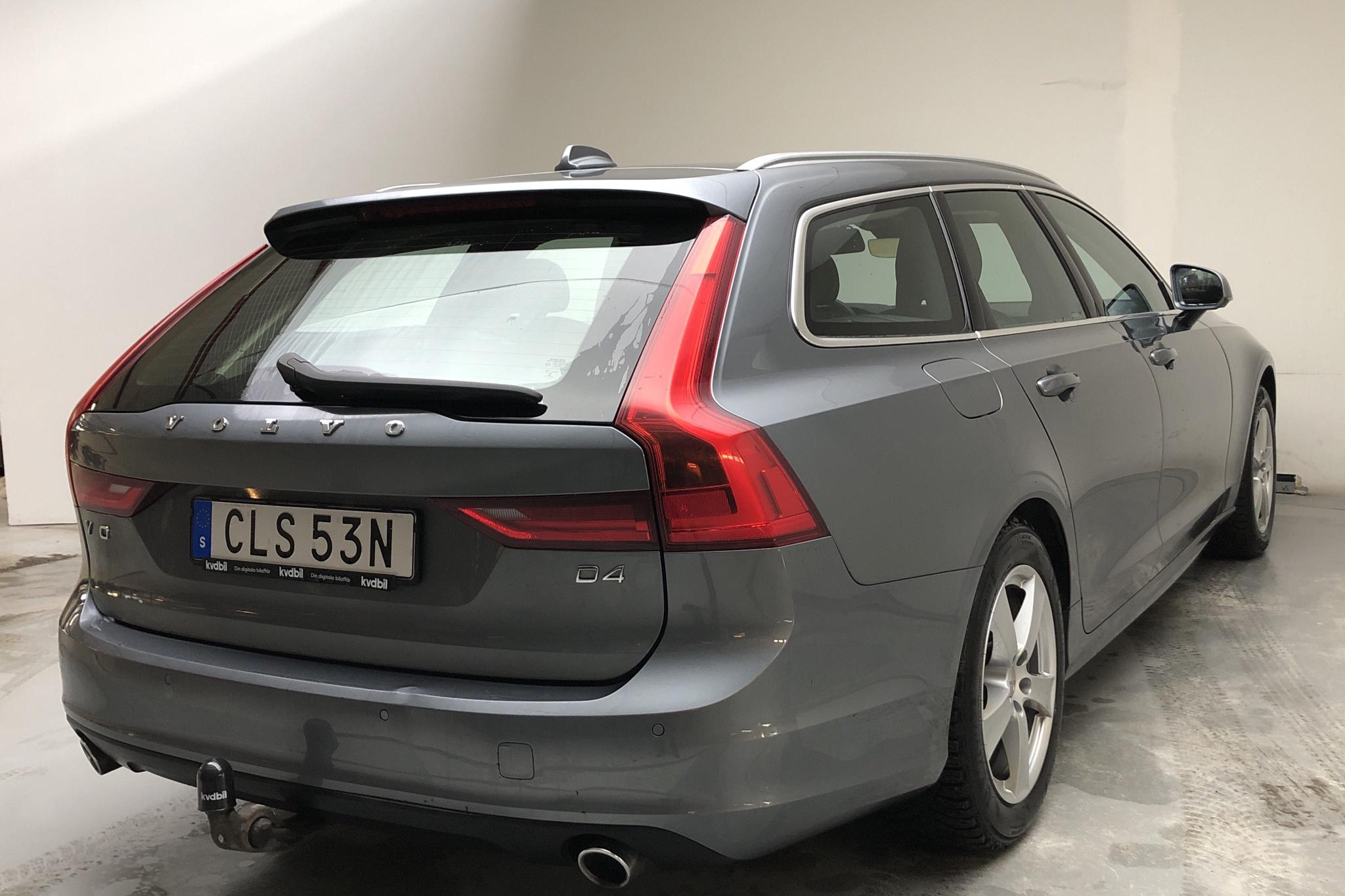 Volvo V90 D4 (190hk) - 9 684 mil - Automat - grå - 2019