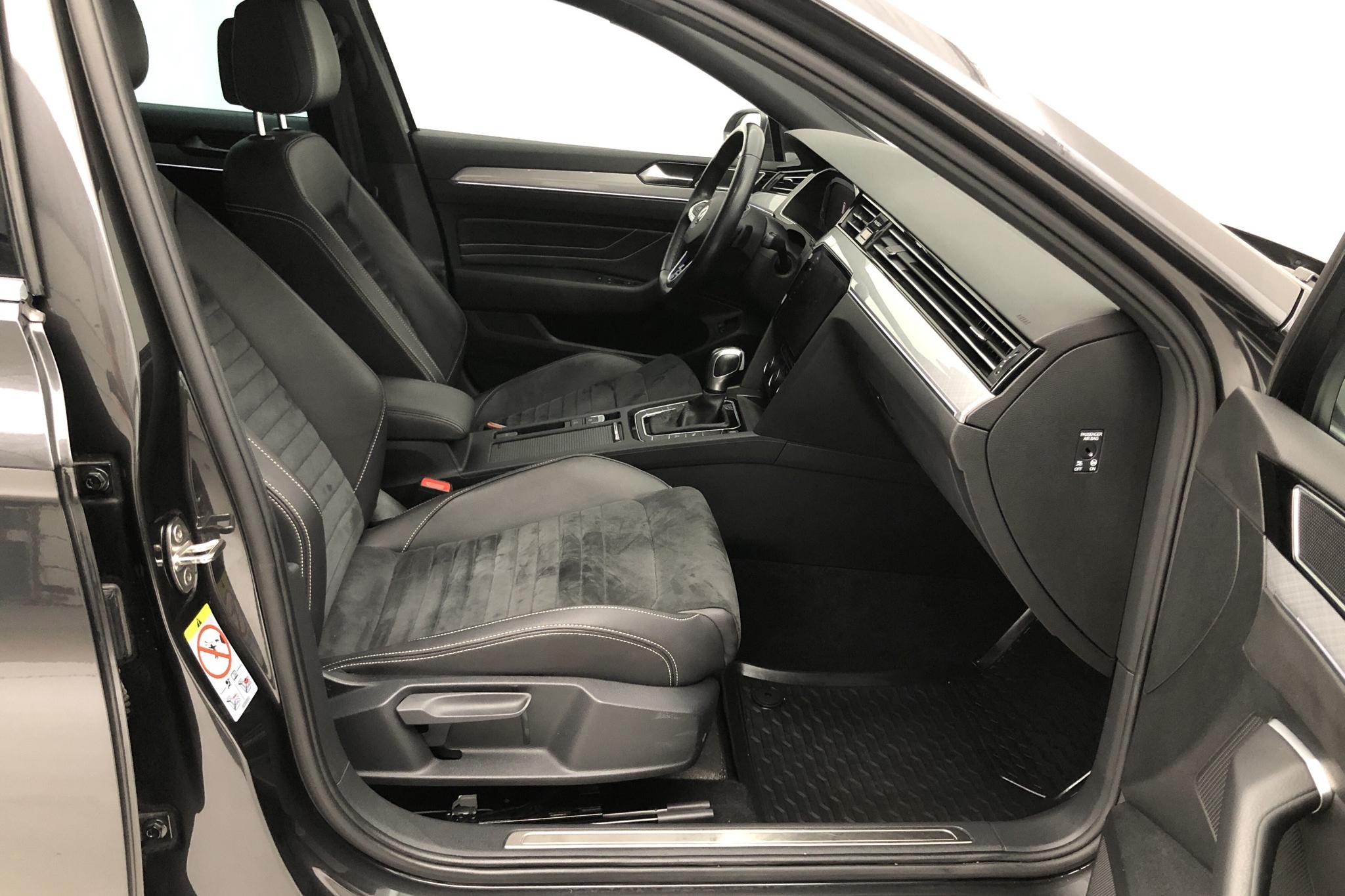 VW Passat 1.4 GTE Sportscombi (218hk) - 8 393 mil - Automat - Dark Grey - 2020