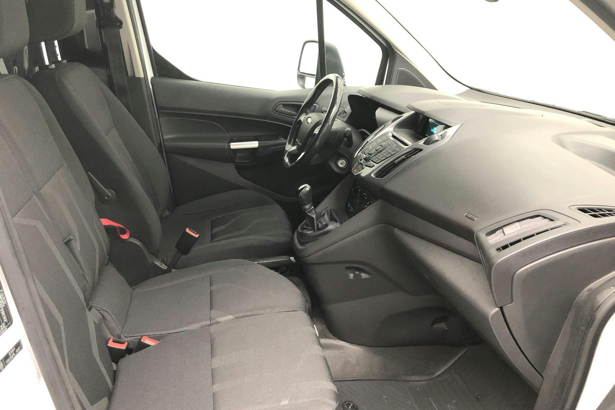 Ford Transit Connect 1.6 TDCi (95hk) - 17 683 mil - Manuell - vit - 2015