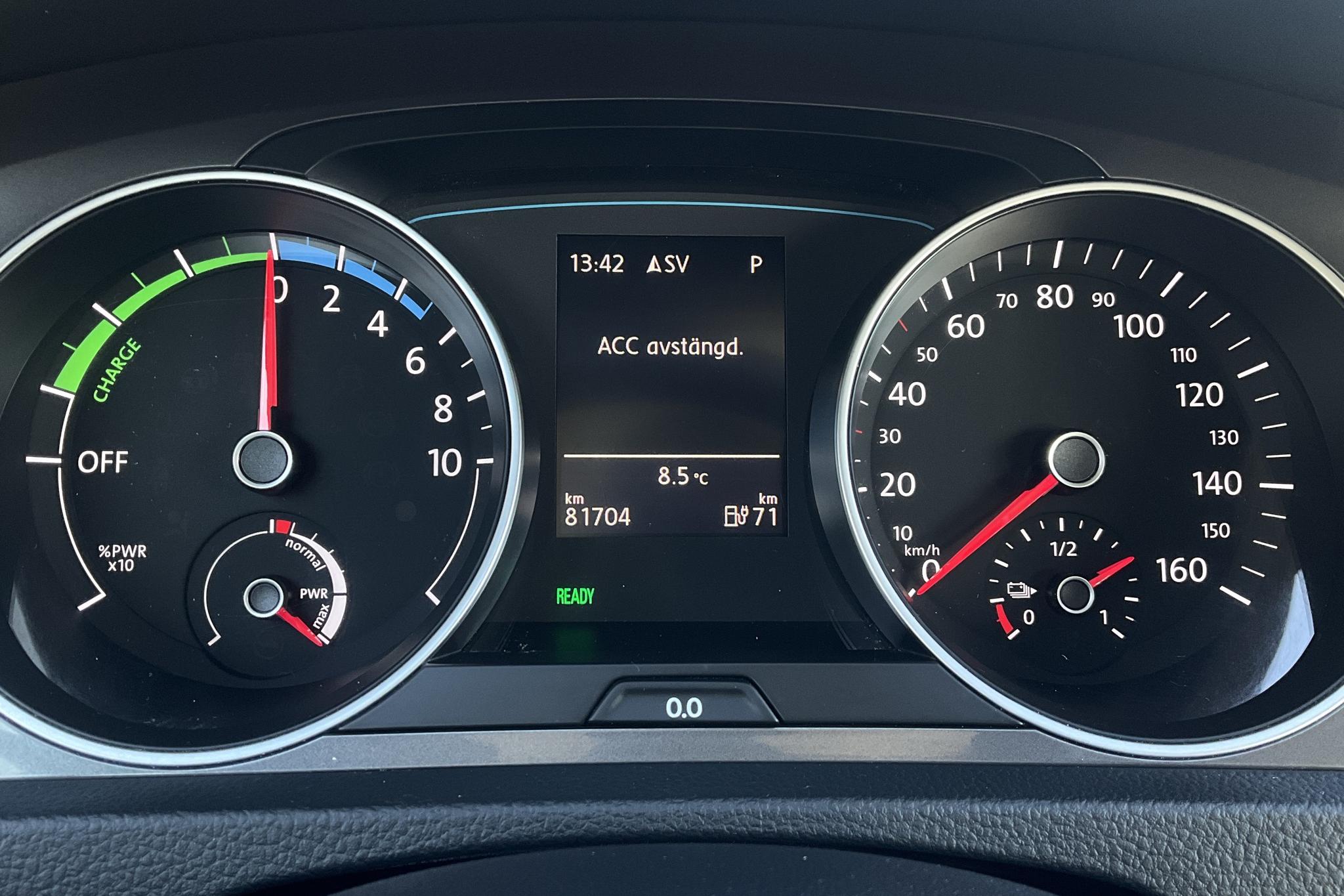 VW e-Golf VII 5dr (115hk) - 81 700 km - Automatic - Light Blue - 2015