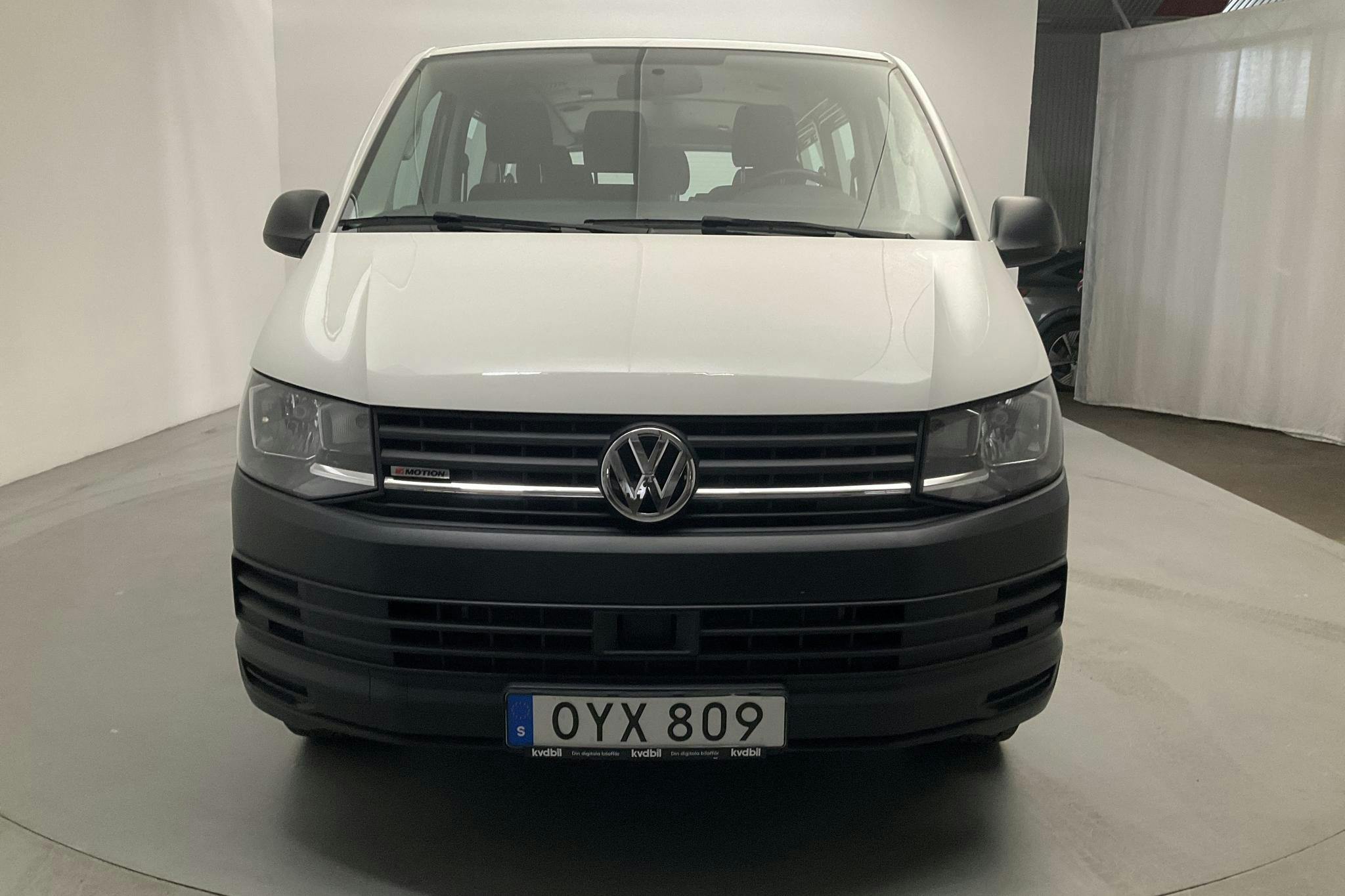 VW Transporter Kombi T6 2.0 TDI BMT Skåp 4MOTION (150hk) - 4 764 mil - Manuell - vit - 2017