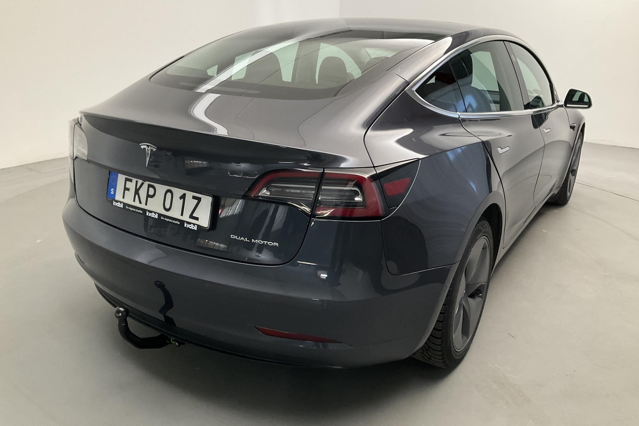 Tesla Model 3 Long Range Dual Motor AWD - 52 170 km - Automatic - gray - 2020