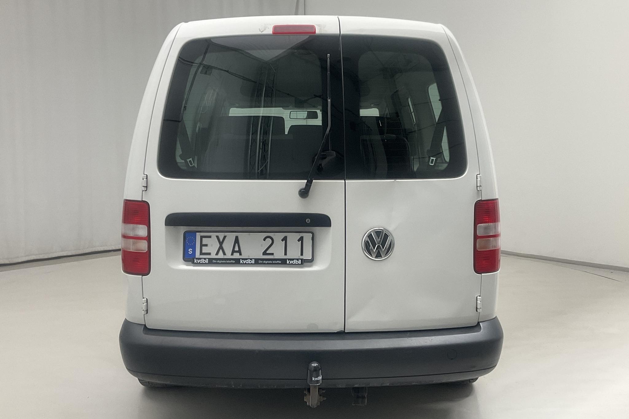 VW Caddy MPV Maxi 1.6 TDI (102hk) - 130 950 km - Manual - white - 2013