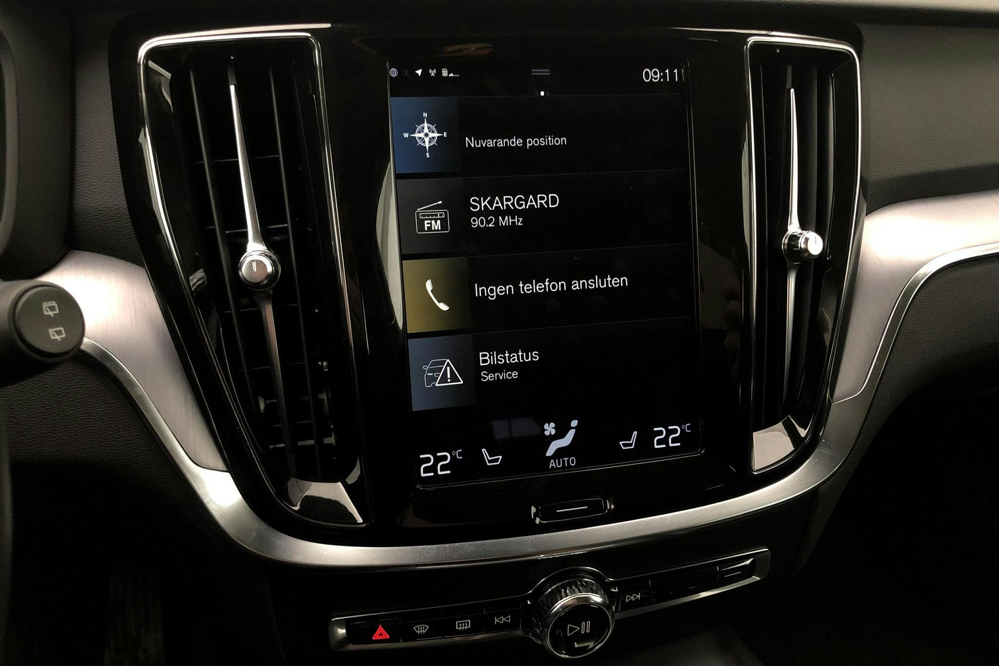 Volvo V60 Cross Country B4 AWD Mildhybrid, Diesel (197hk) - 2 047 mil - Automat - Dark Grey - 2022