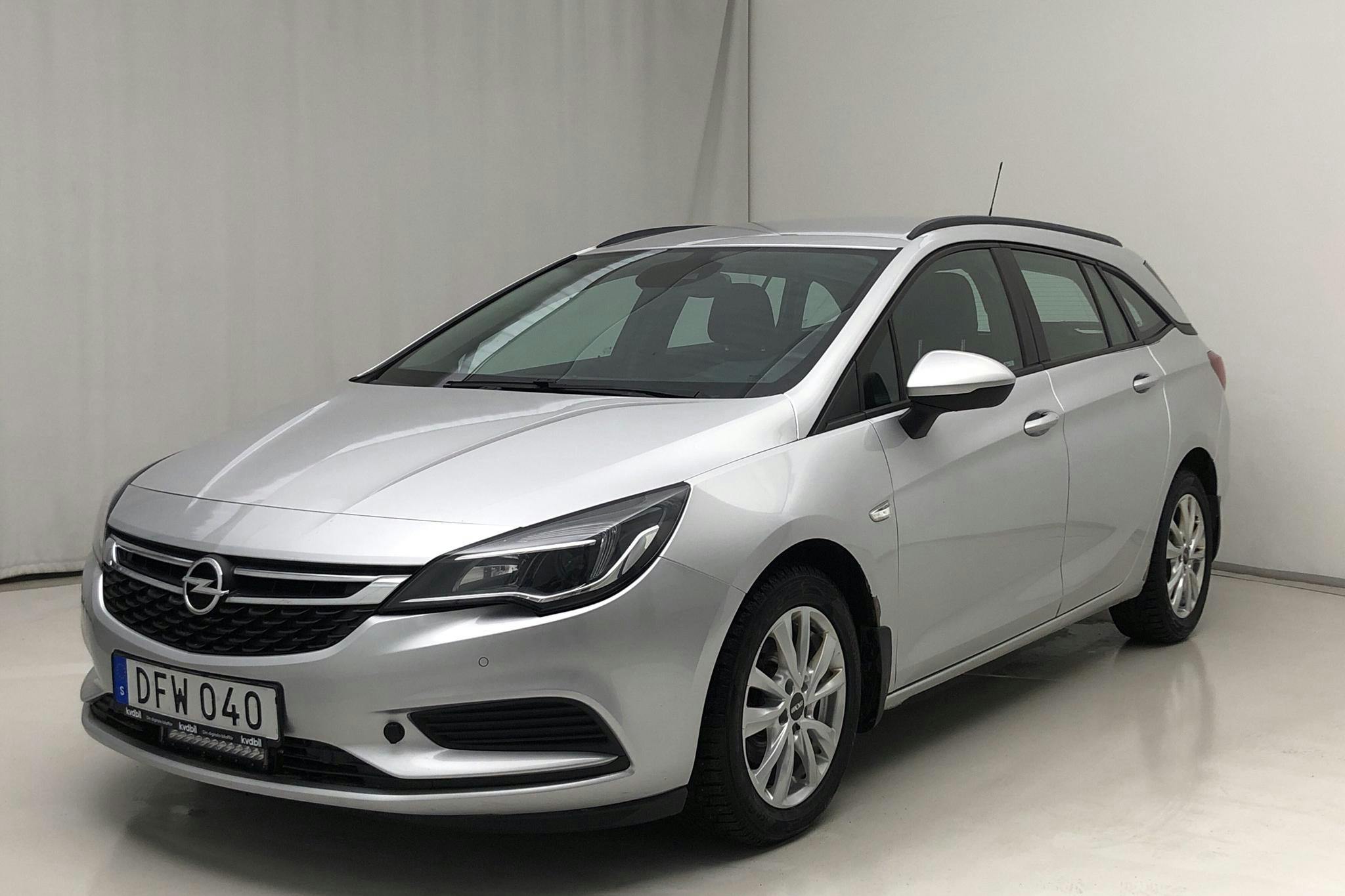Opel Astra 1.6 CDTI ecoFLEX SportsTourer (110hk) - 20 630 mil - Manuell - grå - 2018