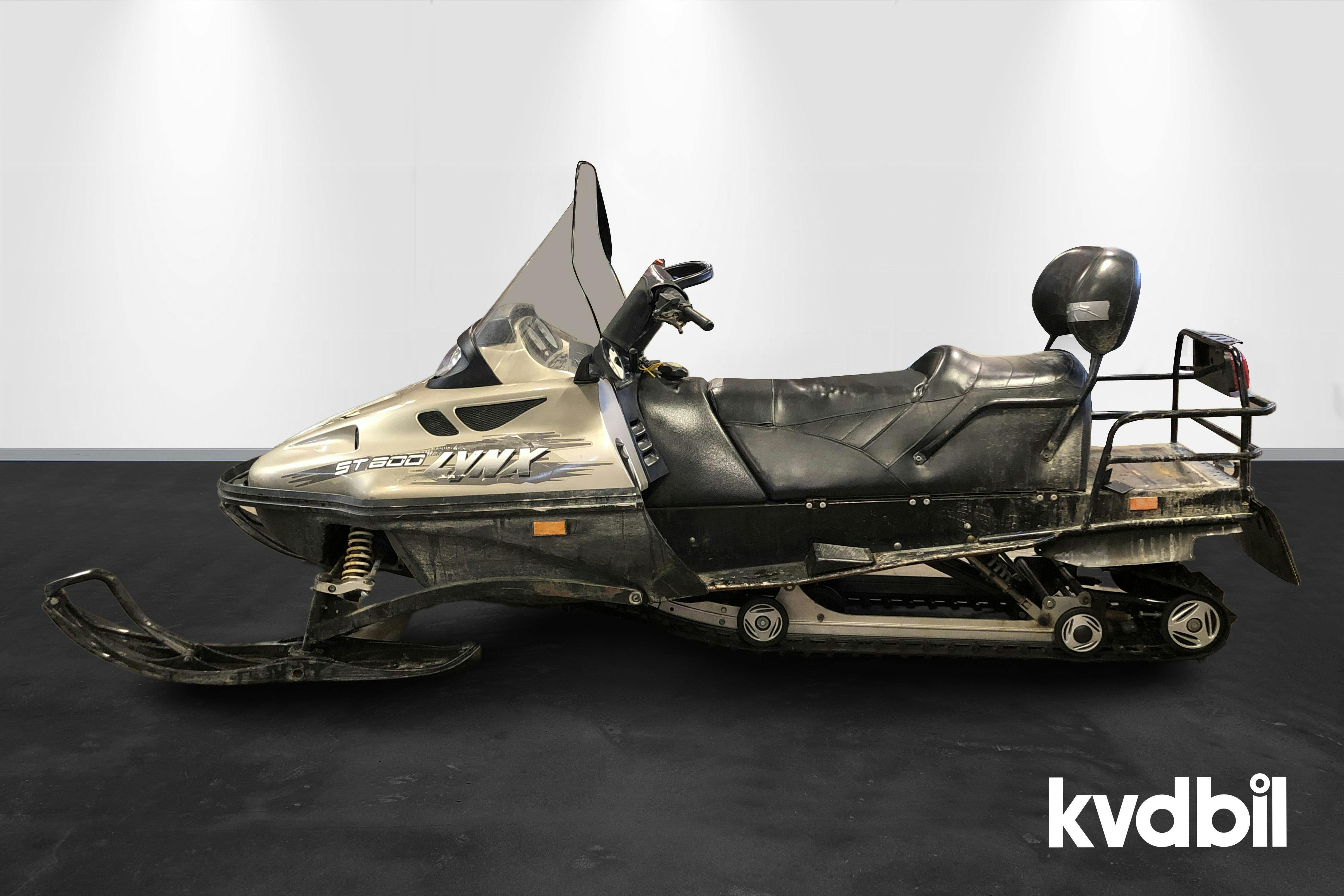 LYNX ST 600 Snöskoter - 779 mil - Automat - blå - 2006