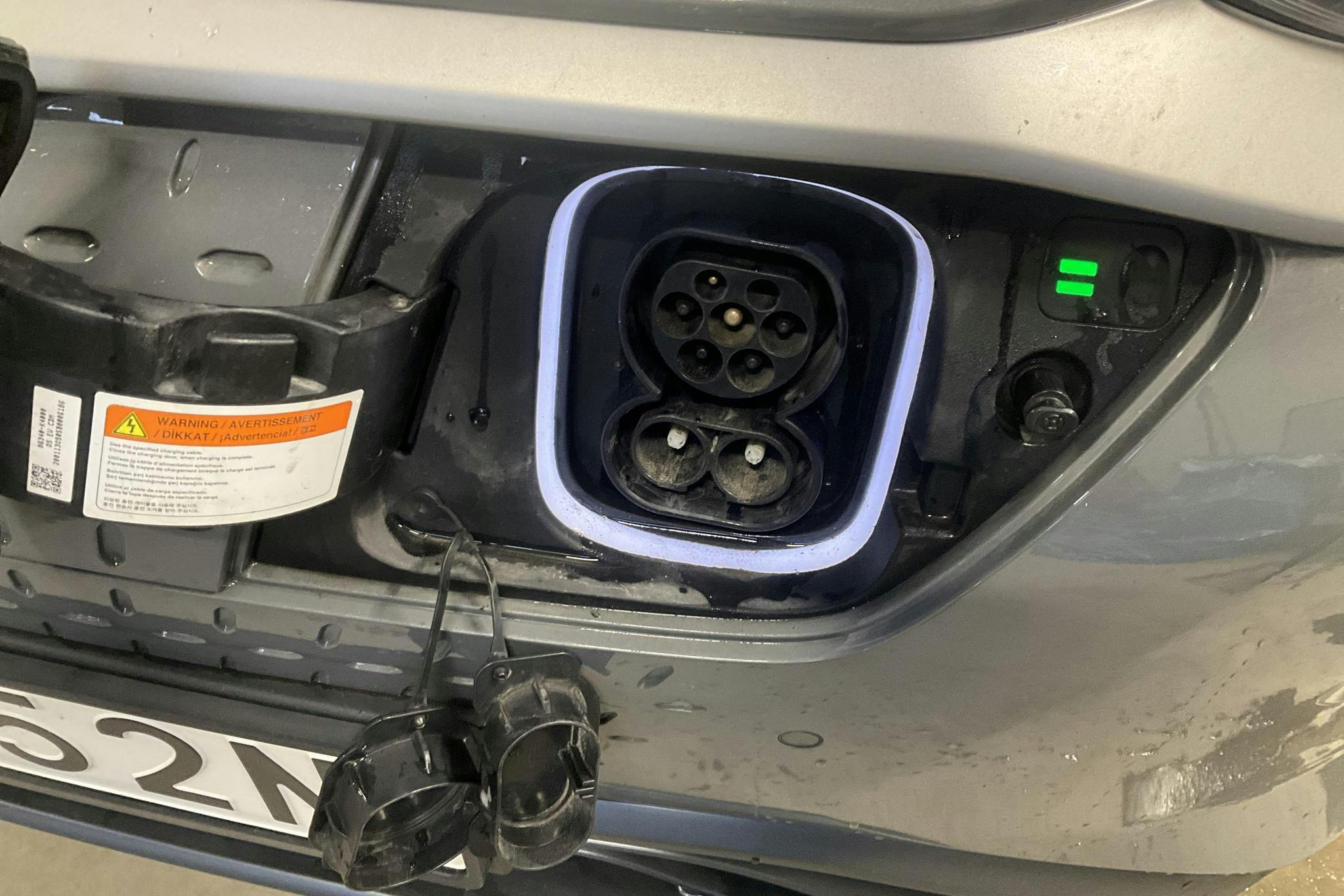 Hyundai Kona Electric Long Range 64kWh (204hk) - 9 638 mil - Automat - grå - 2020