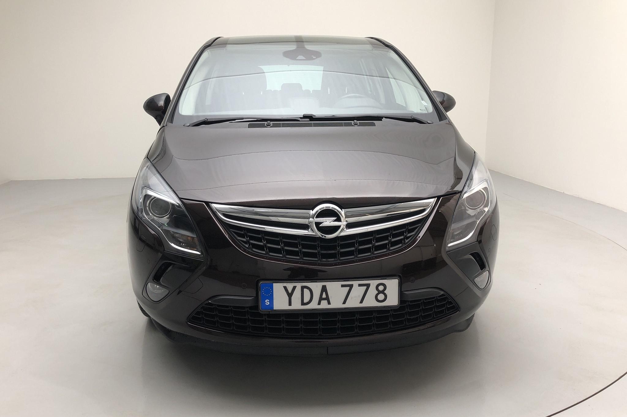 Opel Zafira 1.6 CNG ecoFLEX (150hk) - 11 931 mil - Manuell - brun - 2016