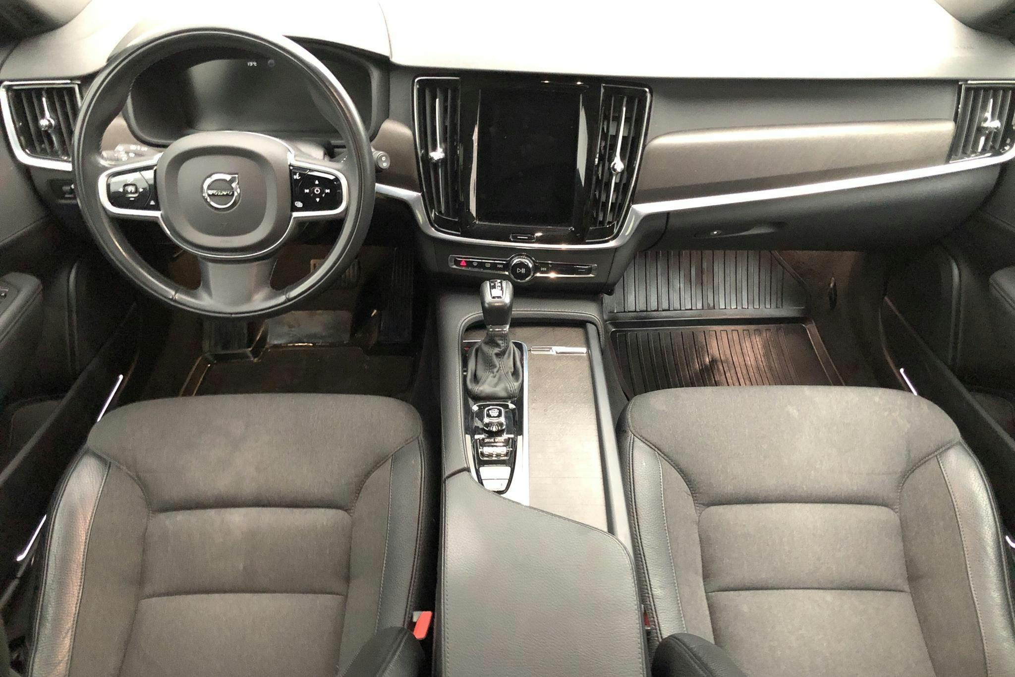 Volvo V90 D4 Cross Country AWD (190hk) - 139 460 km - Automatic - black - 2020