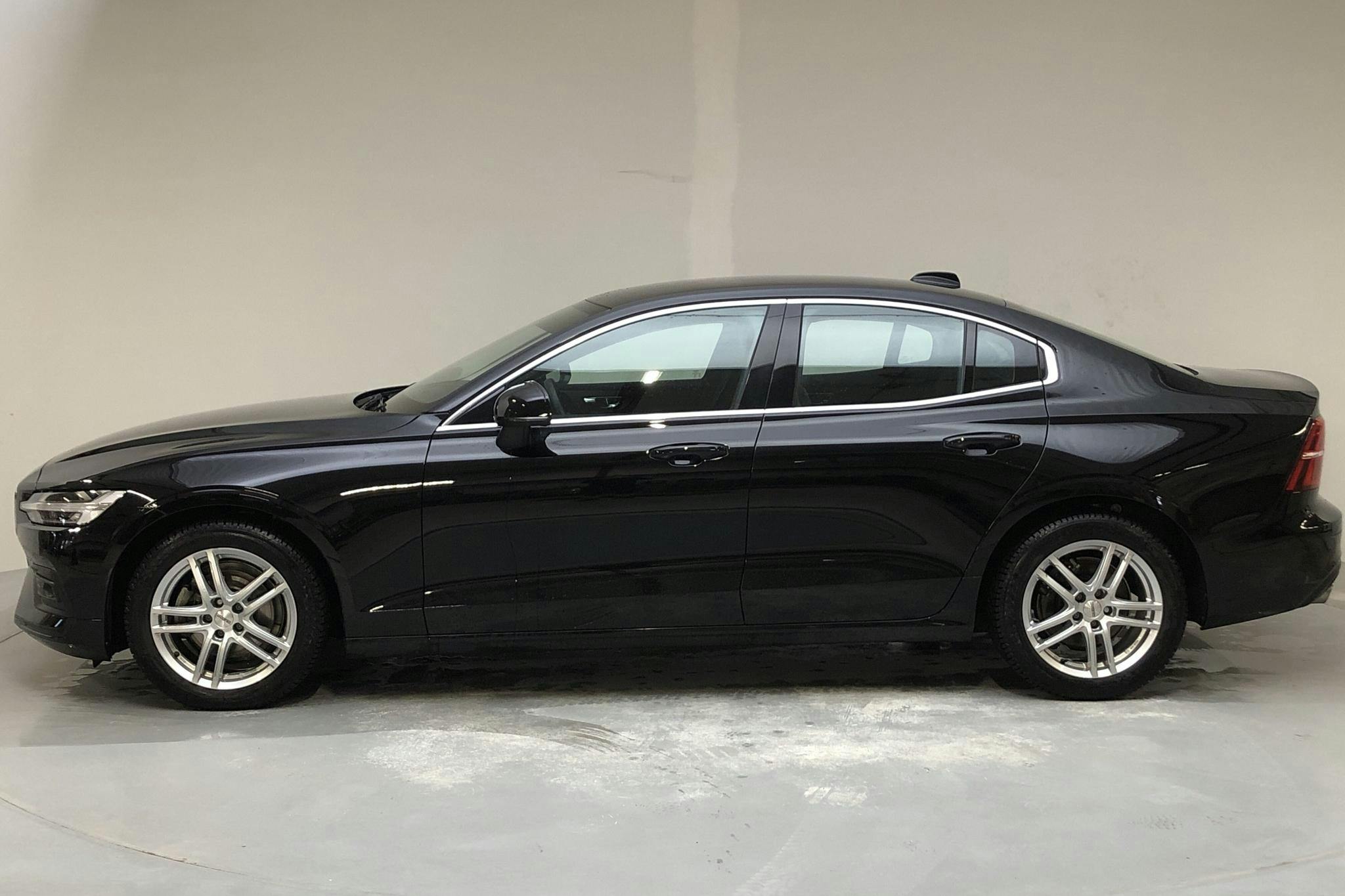 Volvo S60 B4 (197hk) - 24 860 km - Automatic - black - 2021